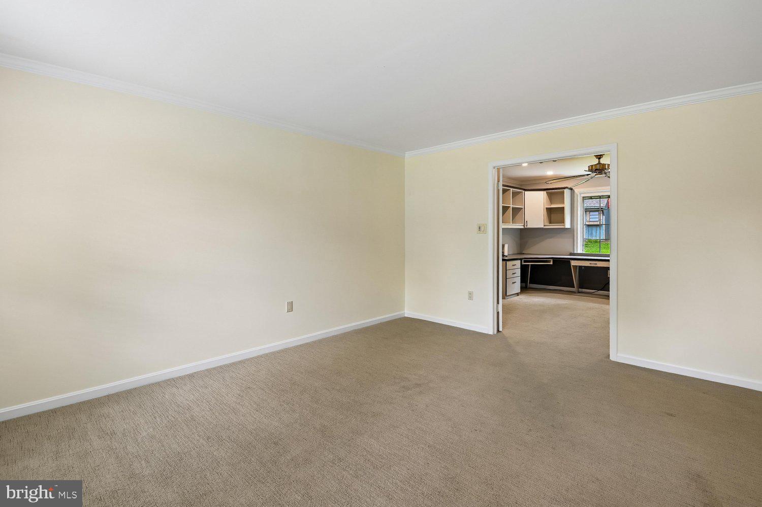 FAIRLAND ACRES - Residential