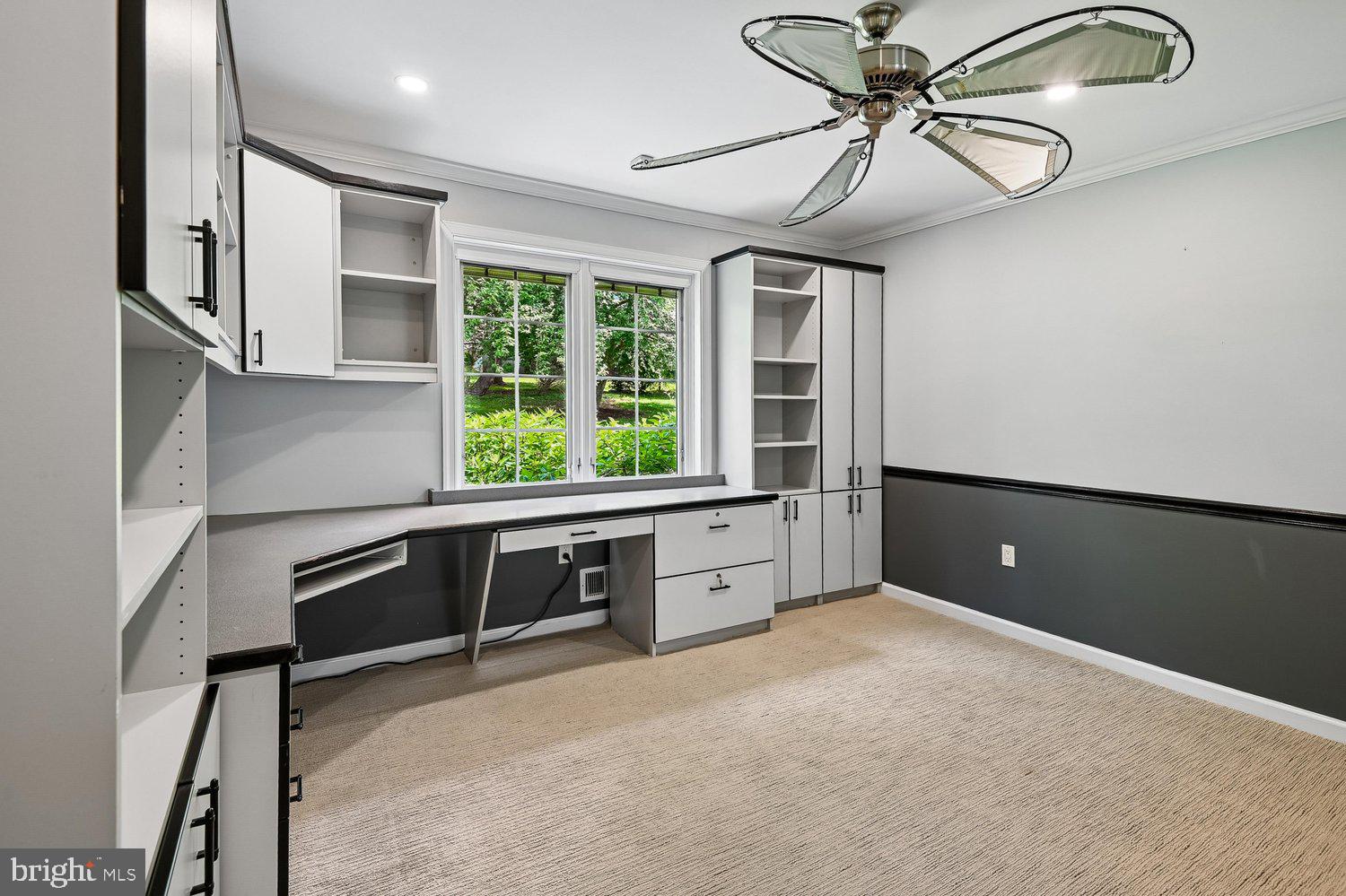 FAIRLAND ACRES - Residential