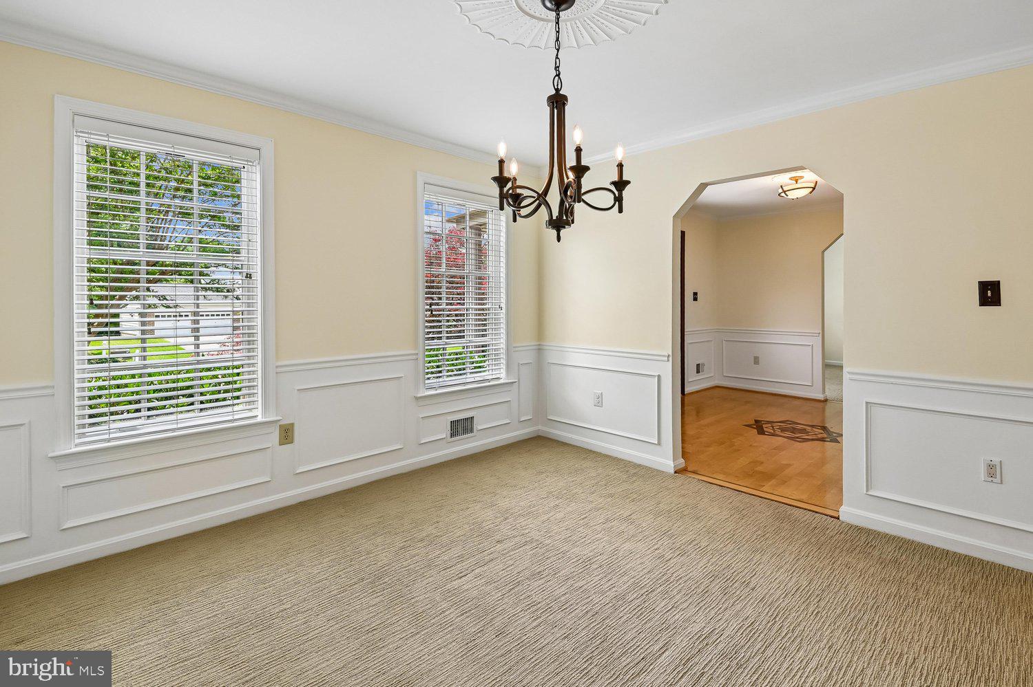 FAIRLAND ACRES - Residential