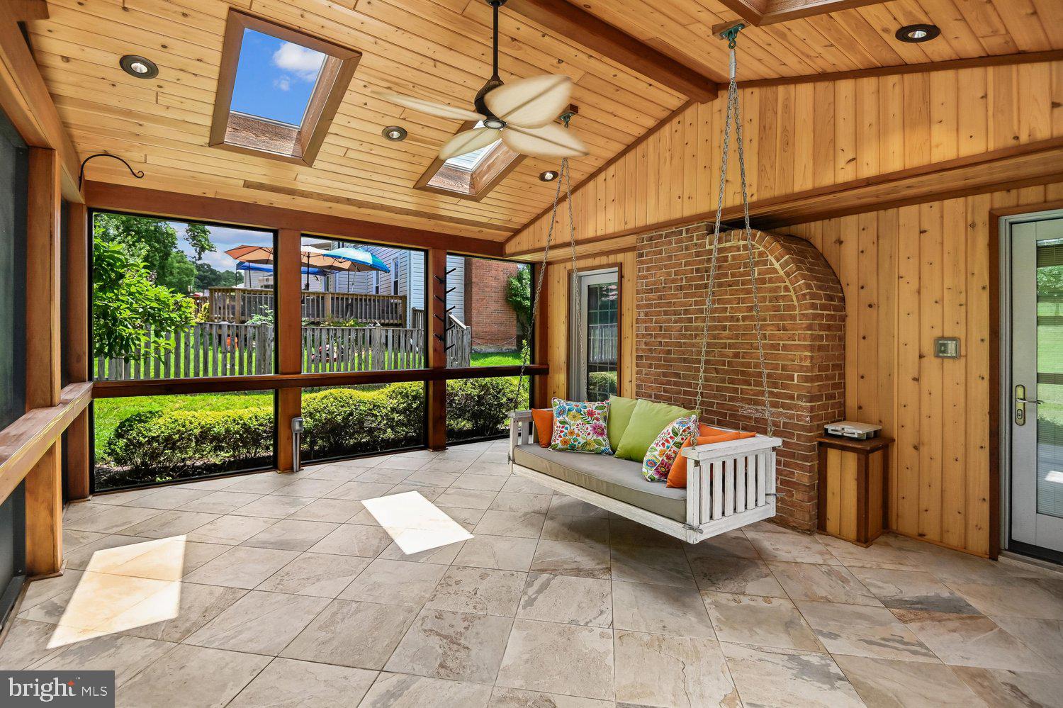FAIRLAND ACRES - Residential
