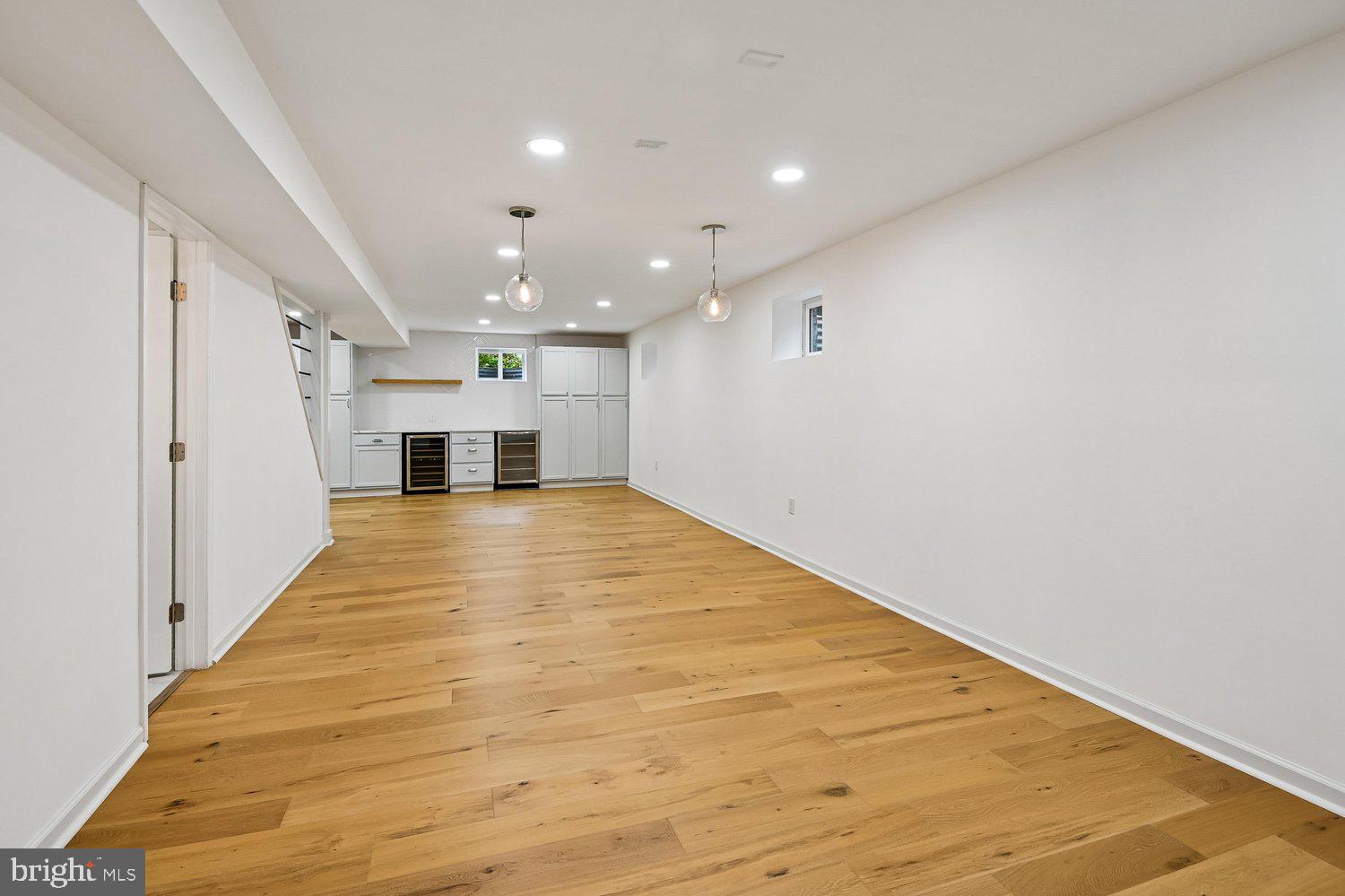 FAIRLAND ACRES - Residential