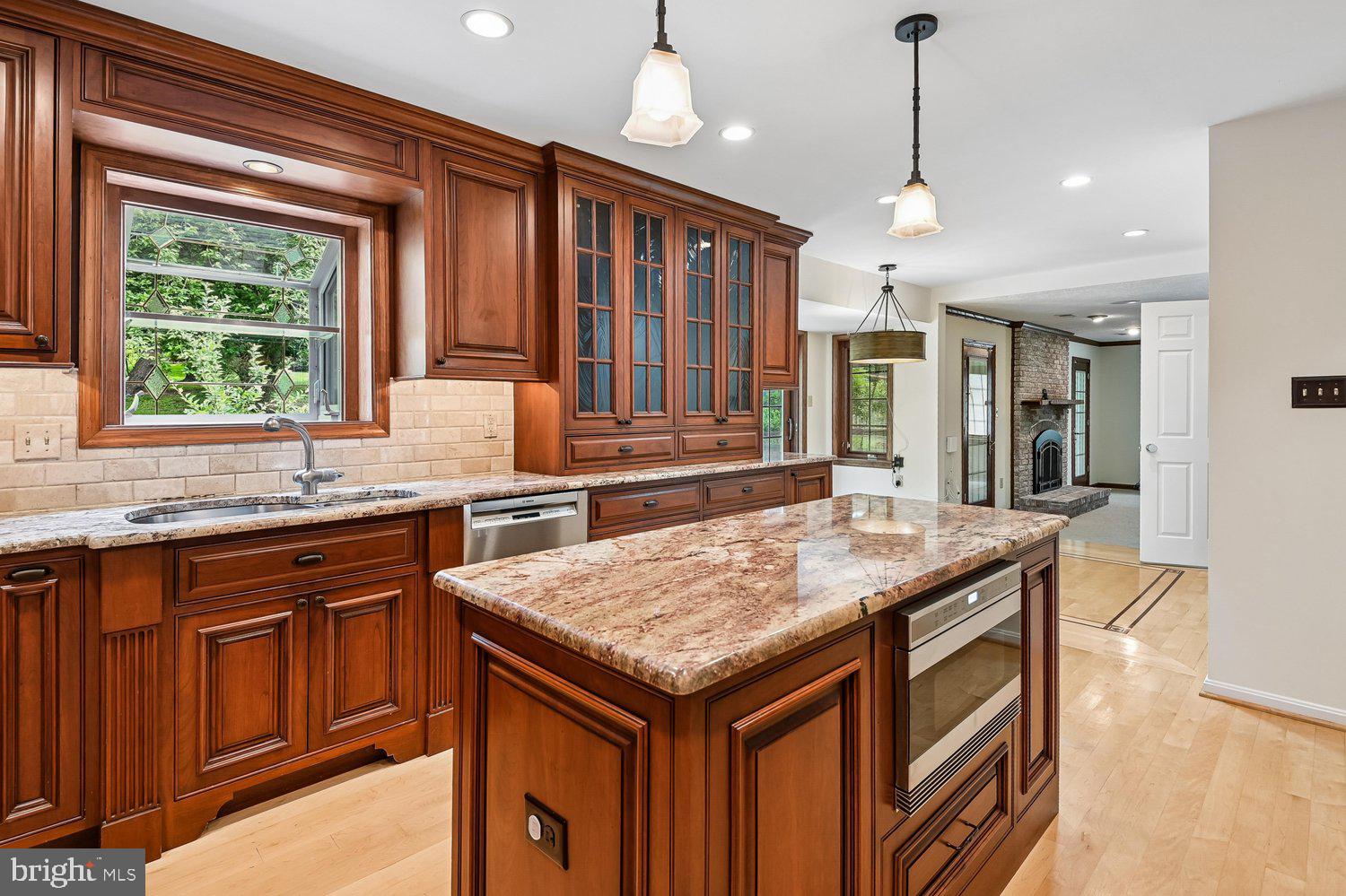 FAIRLAND ACRES - Residential