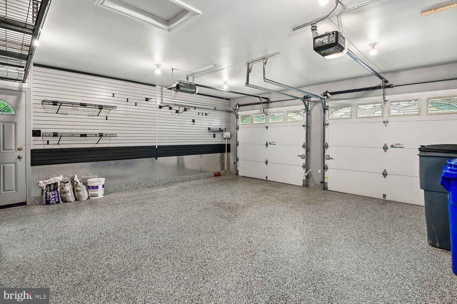 FAIRLAND ACRES - Residential