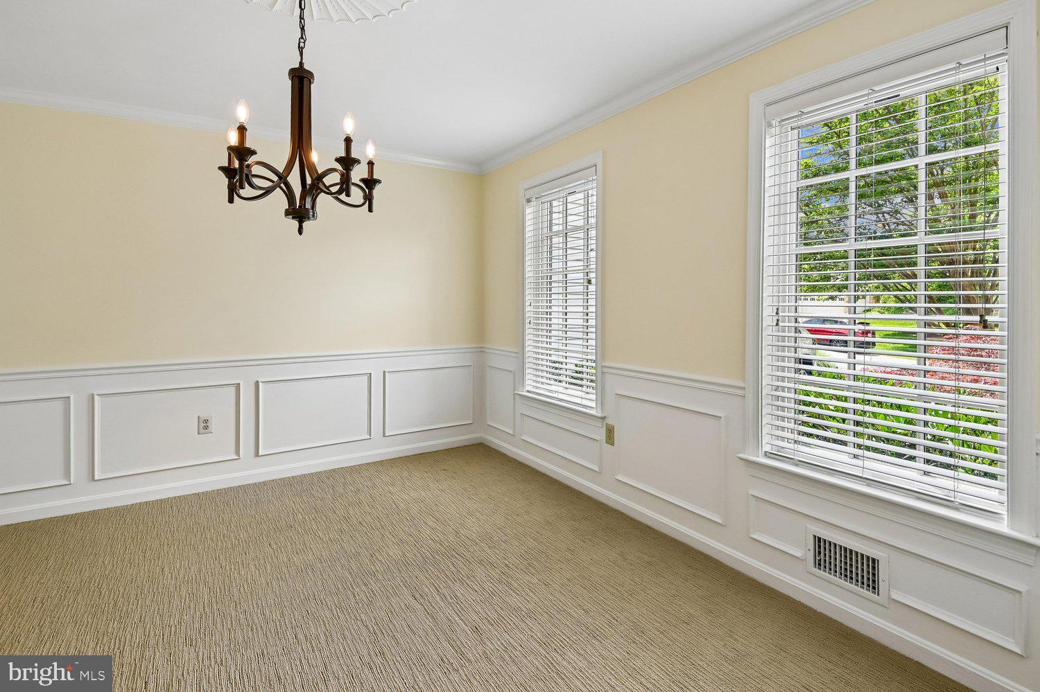 FAIRLAND ACRES - Residential