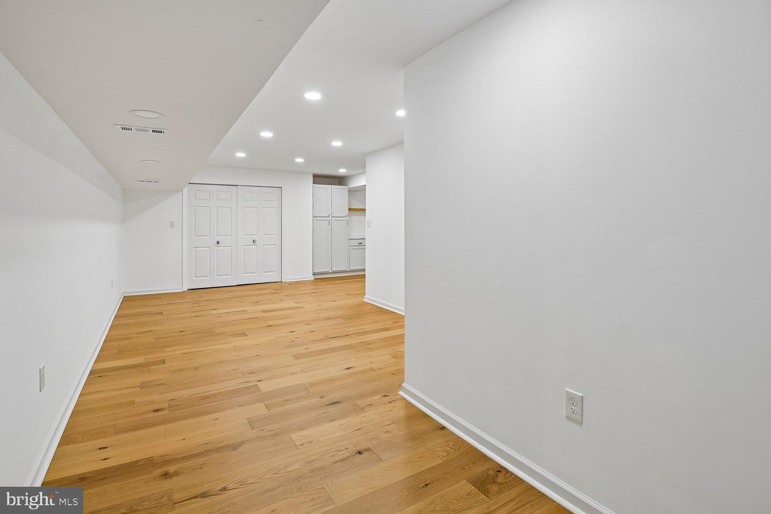 FAIRLAND ACRES - Residential
