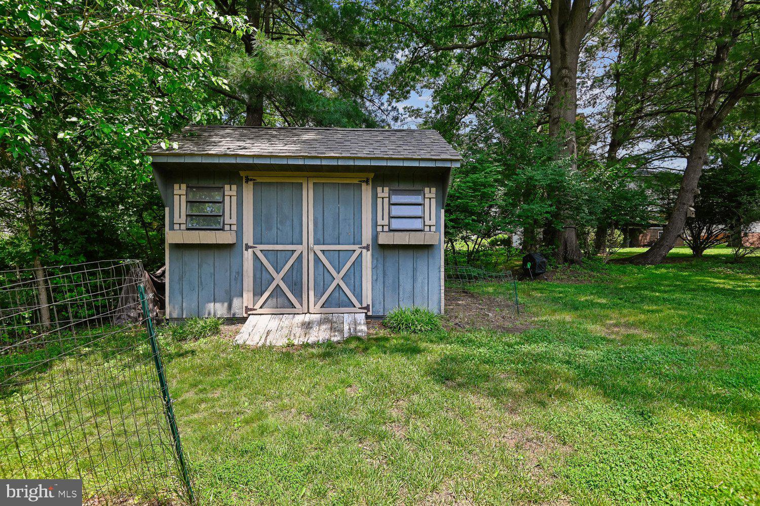 FAIRLAND ACRES - Residential