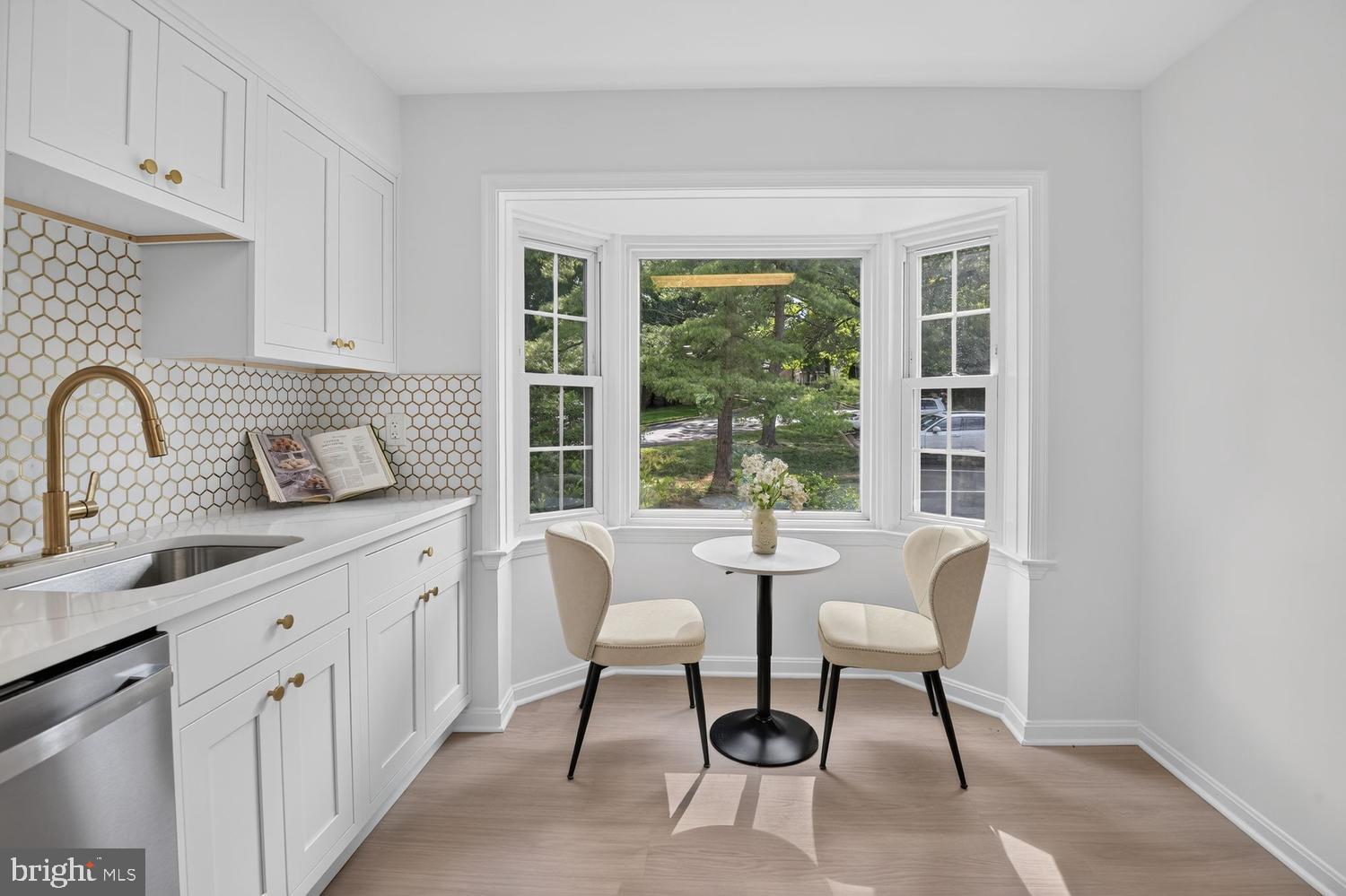 INVERNESS KNOLLS - Residential