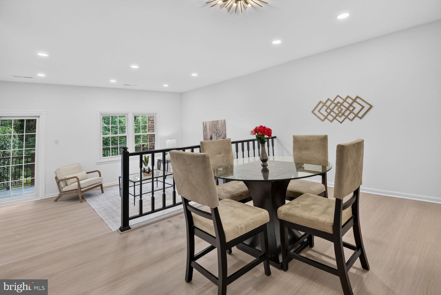 INVERNESS KNOLLS - Residential