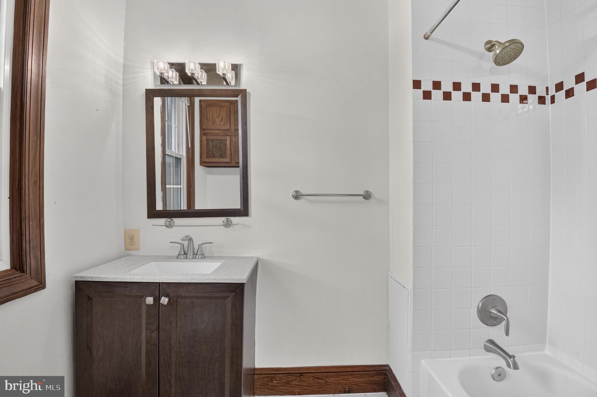 VAN NESS - Residential