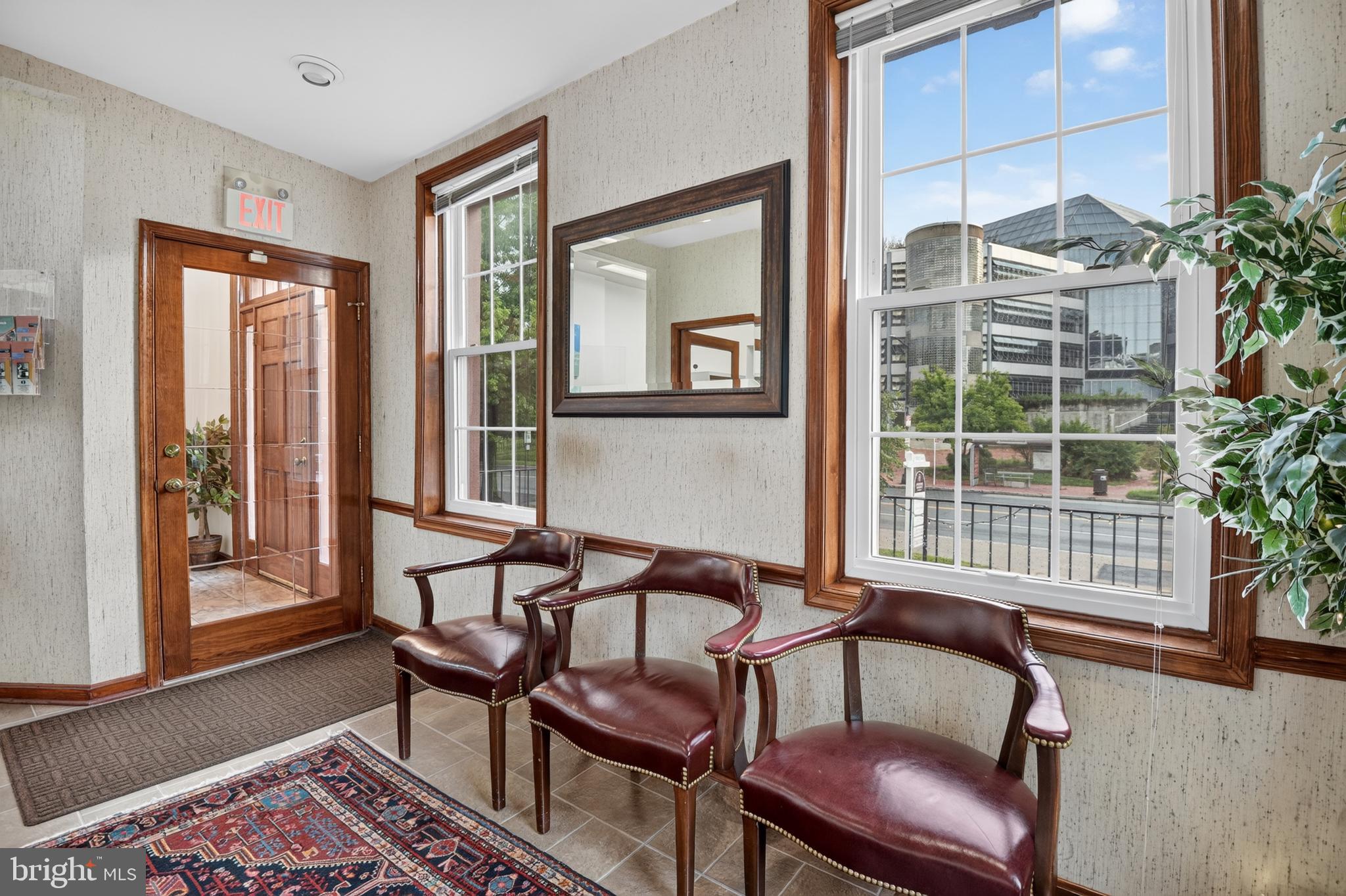 VAN NESS - Residential