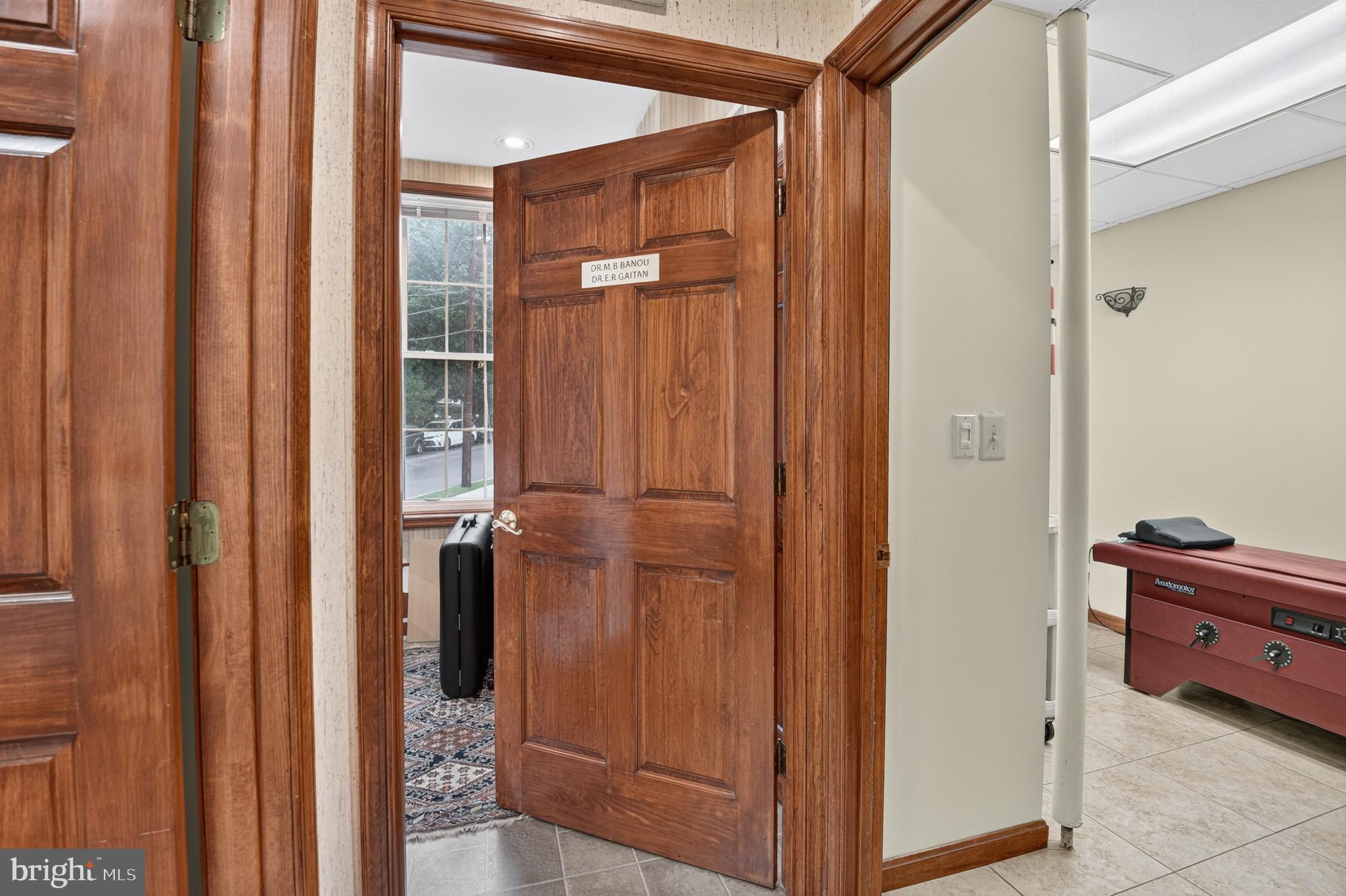 VAN NESS - Residential