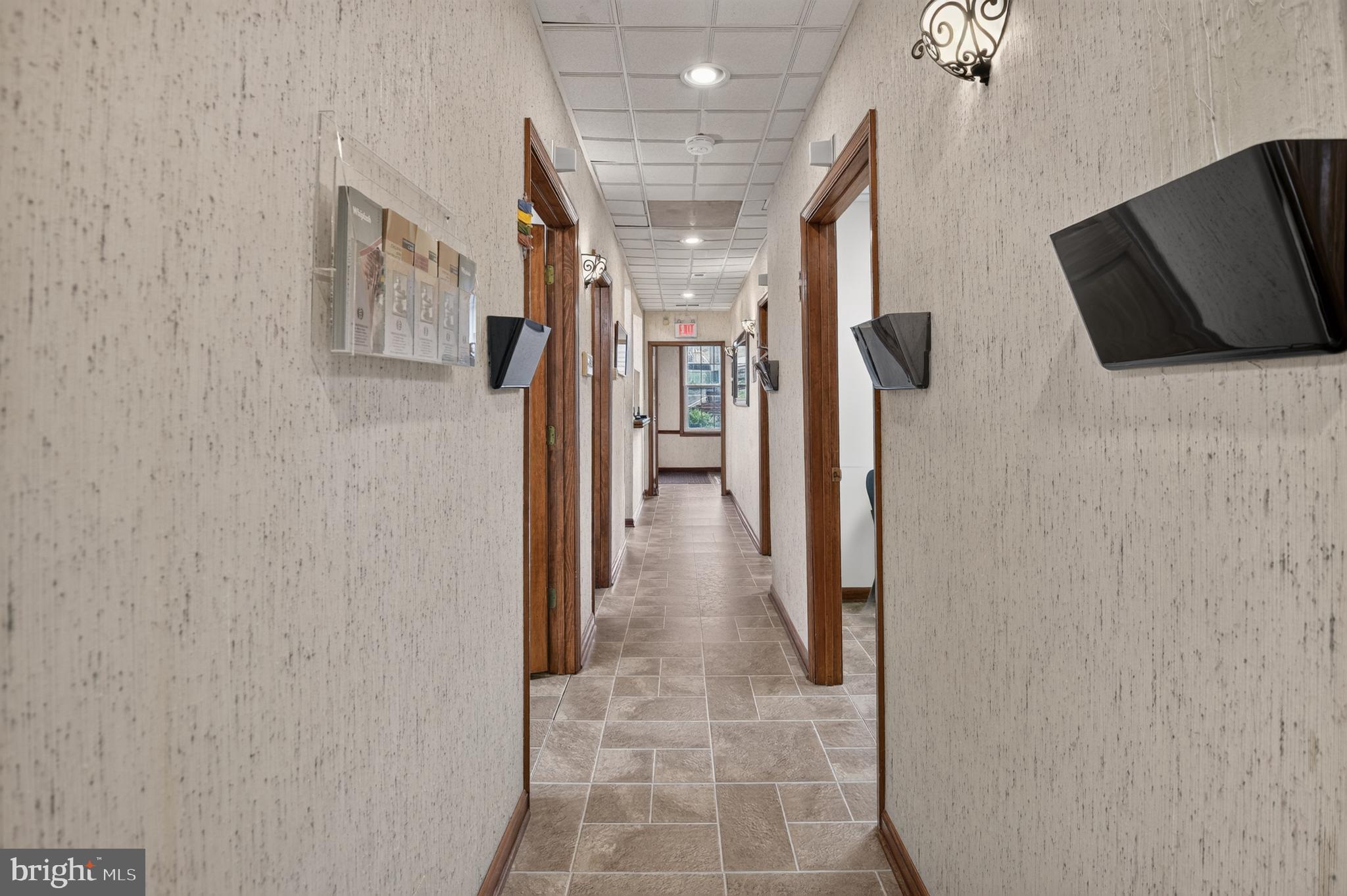 VAN NESS - Residential
