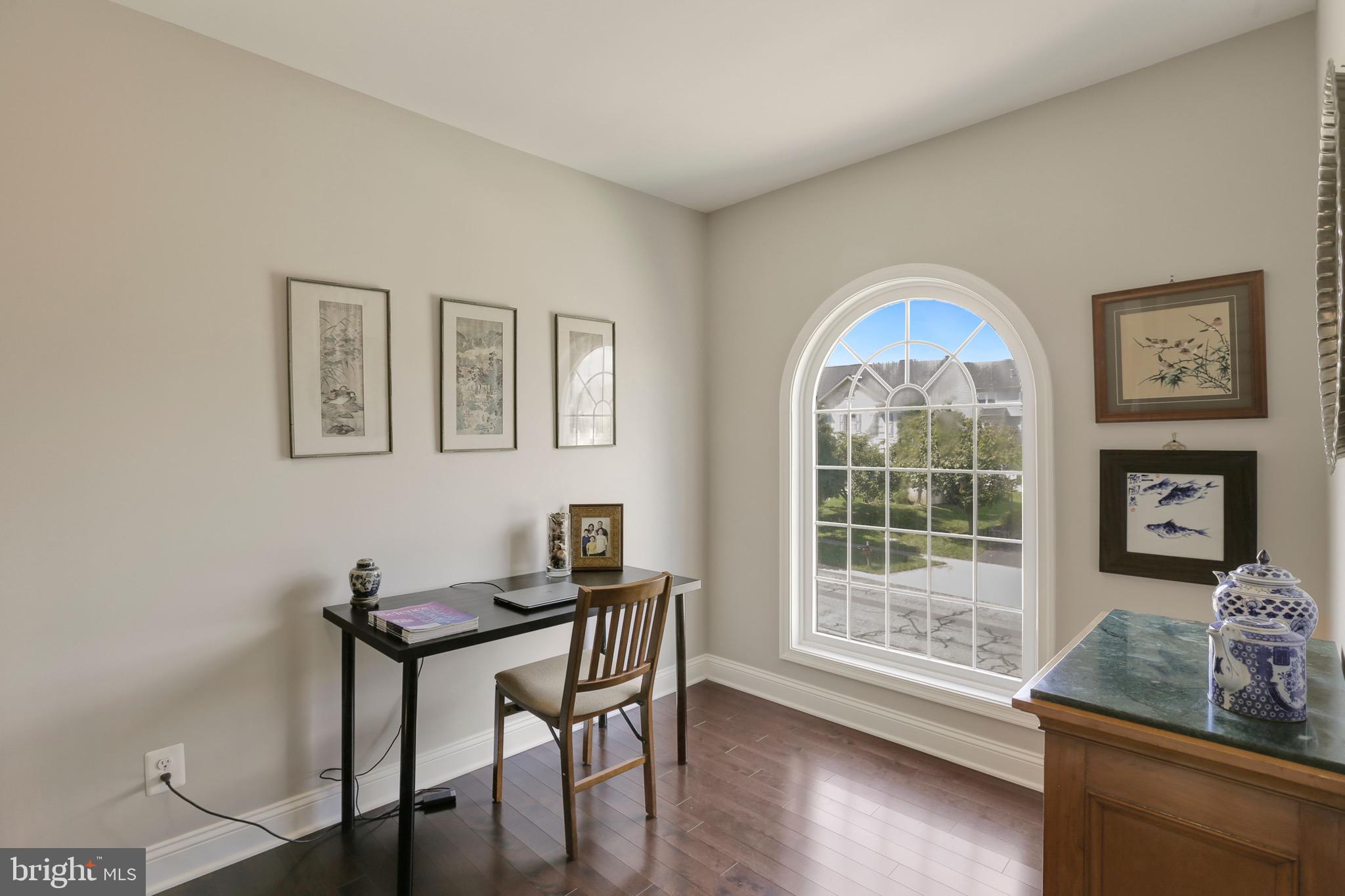 POTOMAC GLEN - Residential