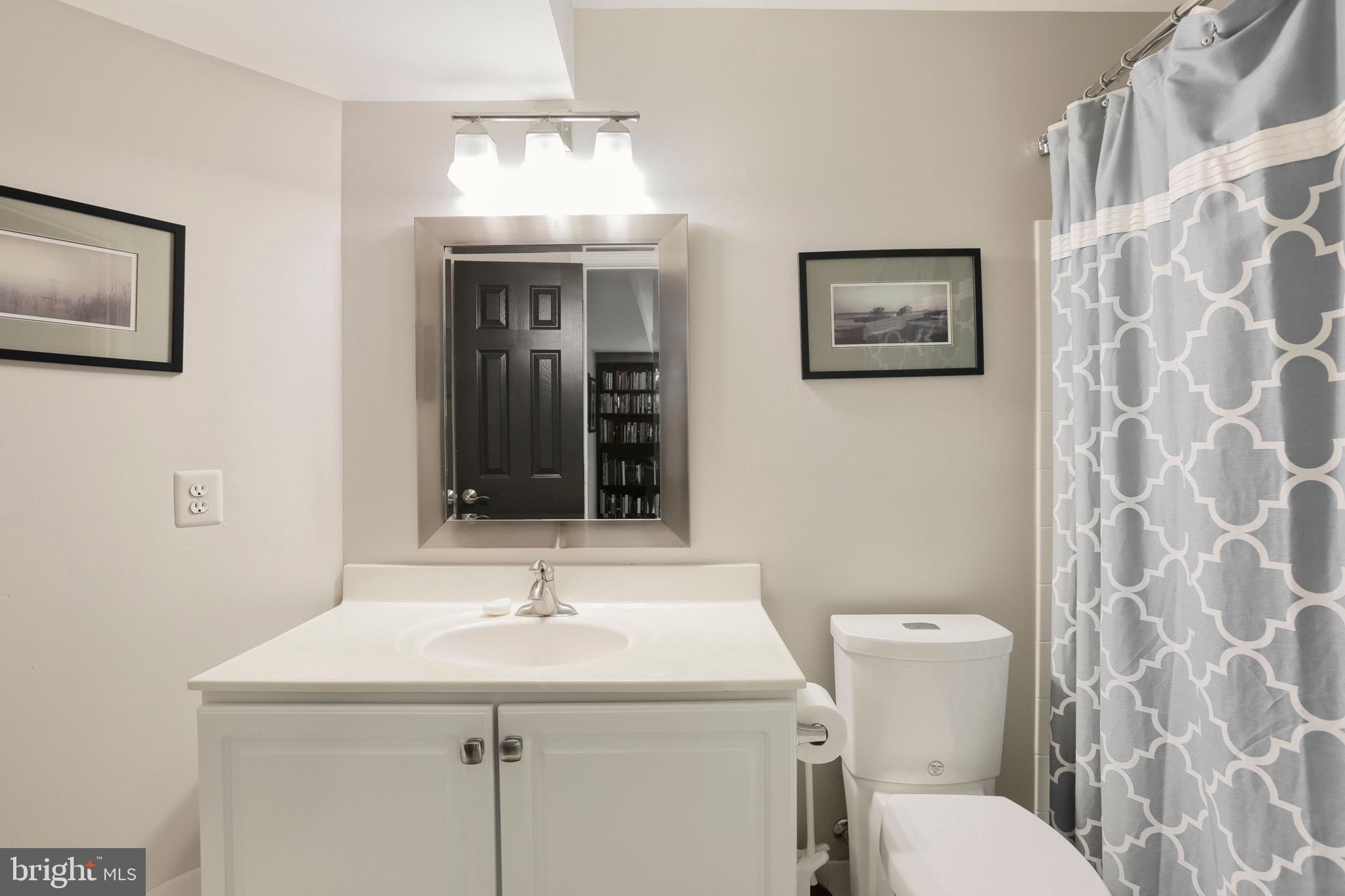 POTOMAC GLEN - Residential