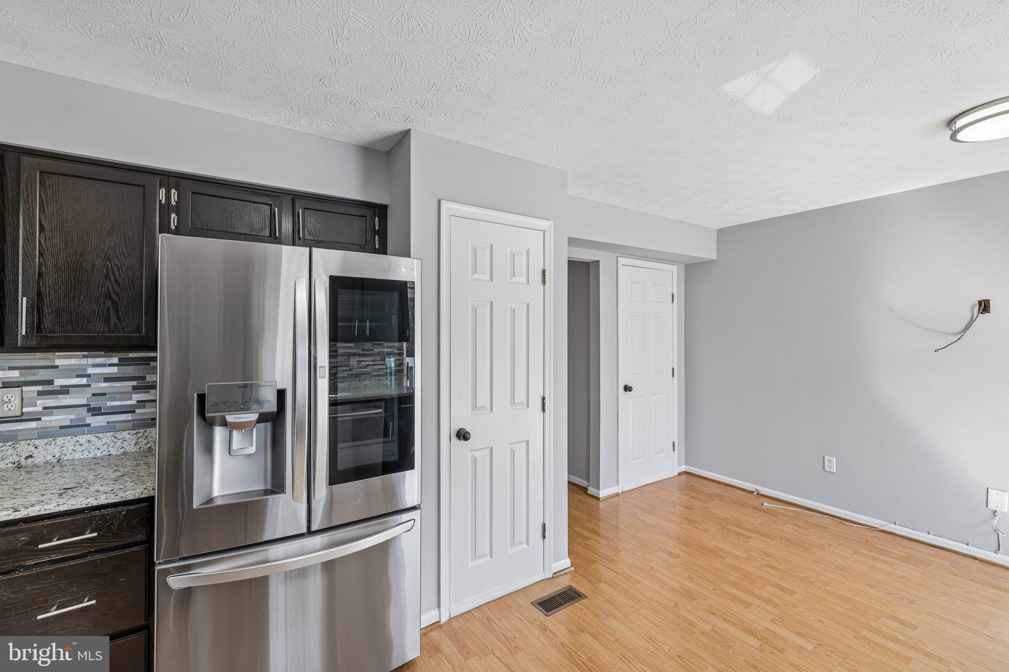 PARKVIEW TRAIL - Residential