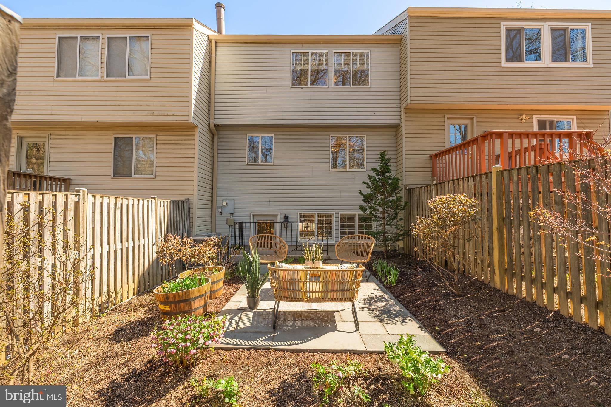 VAN DORN VILLAGE - Residential