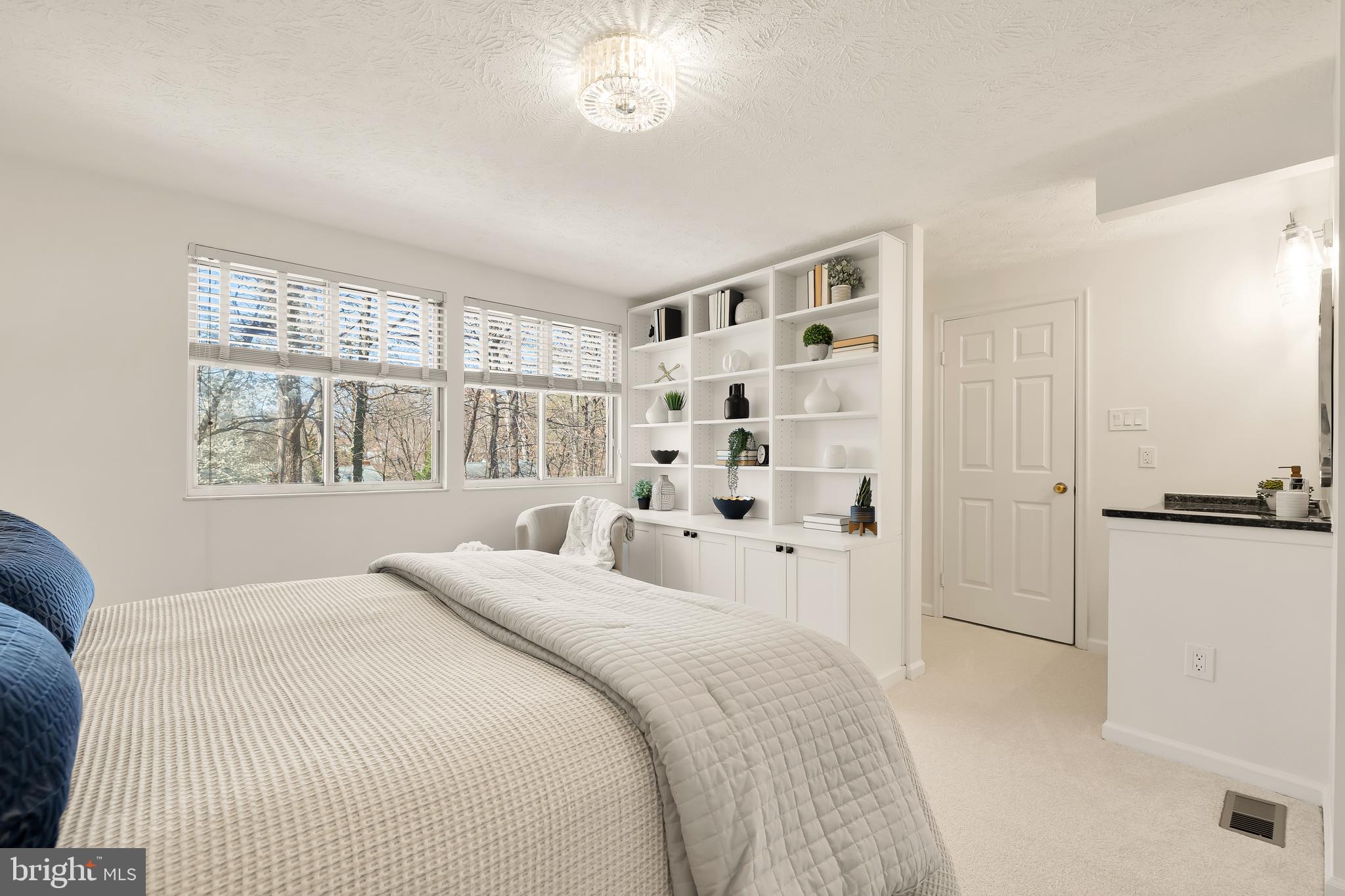 VAN DORN VILLAGE - Residential
