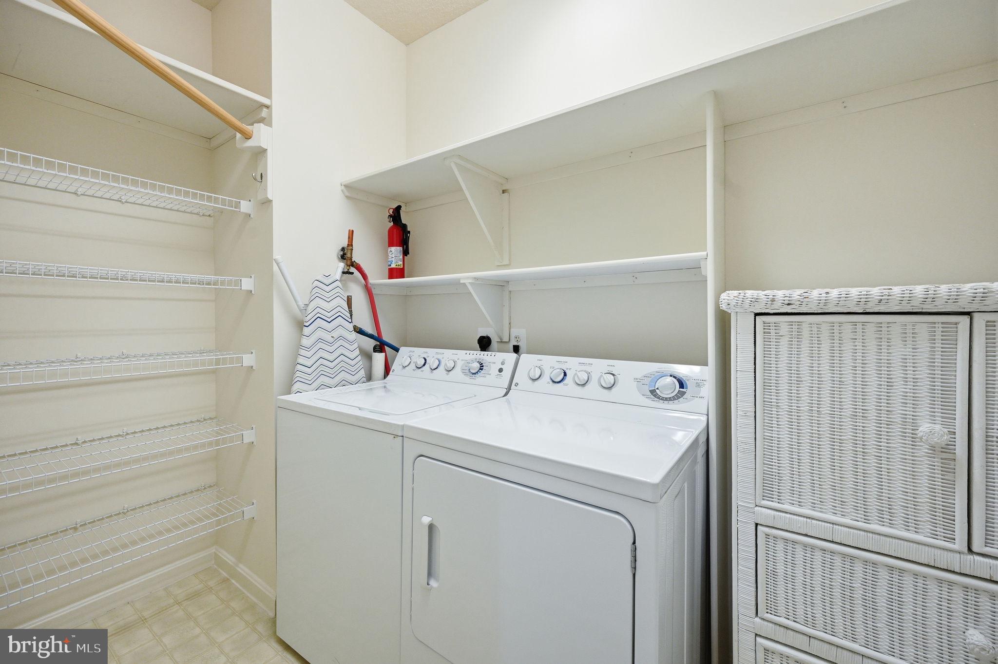 RIVERVIEW AT LANSDOWNE WOODS - Residential