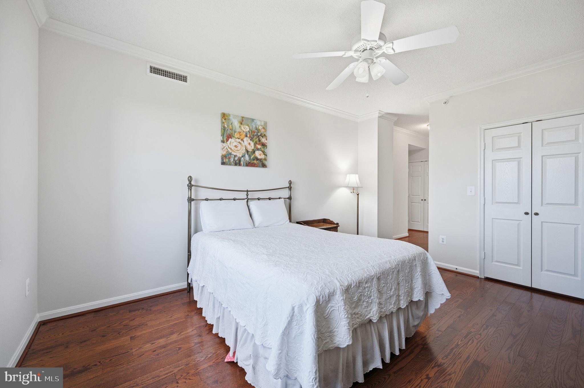 RIVERVIEW AT LANSDOWNE WOODS - Residential