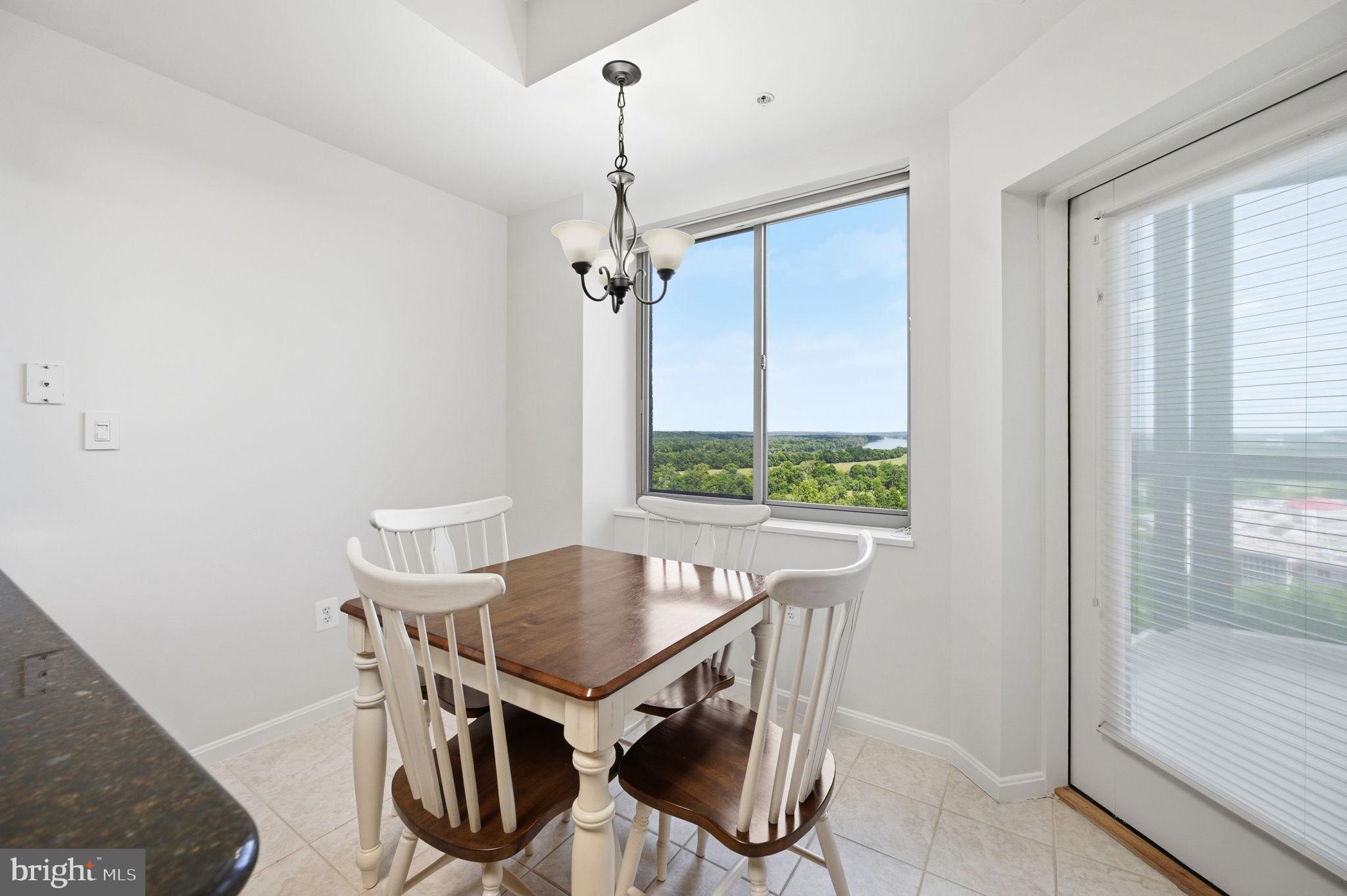 RIVERVIEW AT LANSDOWNE WOODS - Residential