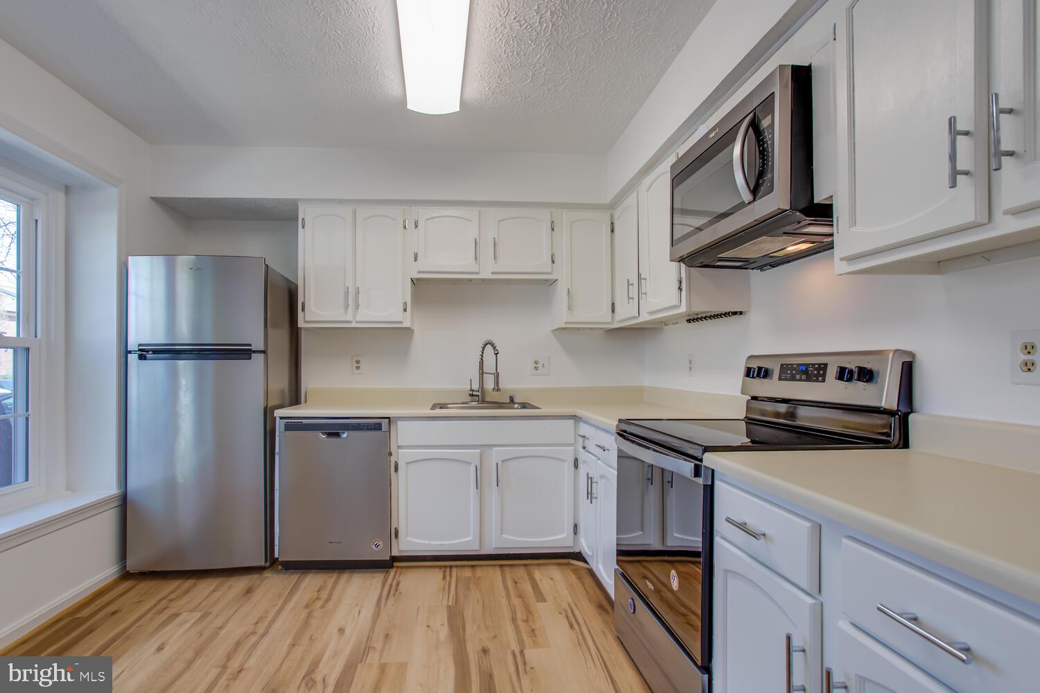 JEFFERSON GREEN - Residential Lease