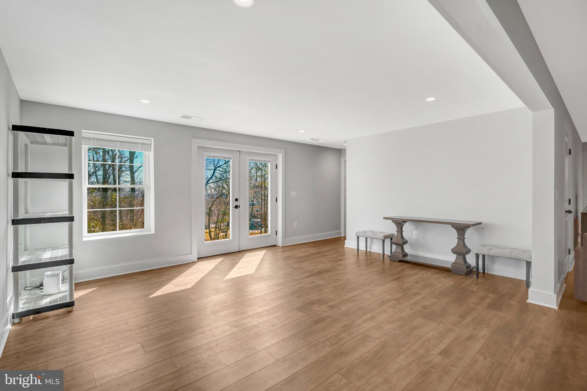 BULL RUN MOUNTAIN - Residential