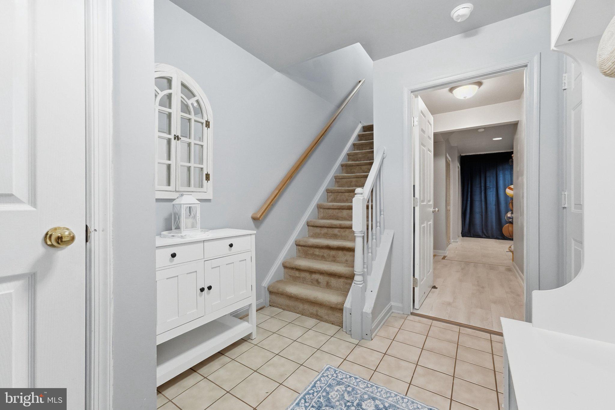 THE MEWS AT MENLOUGH - Residential