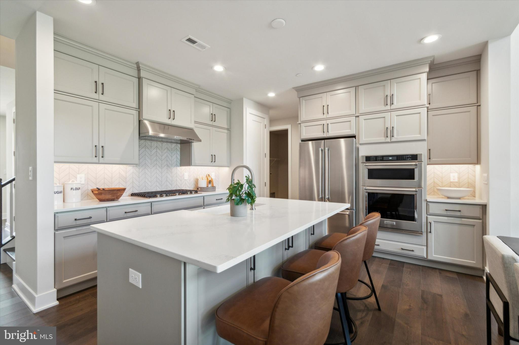 PRESERVE AT MARSH CREEK - CARRIAGE COLLECTION - Residential