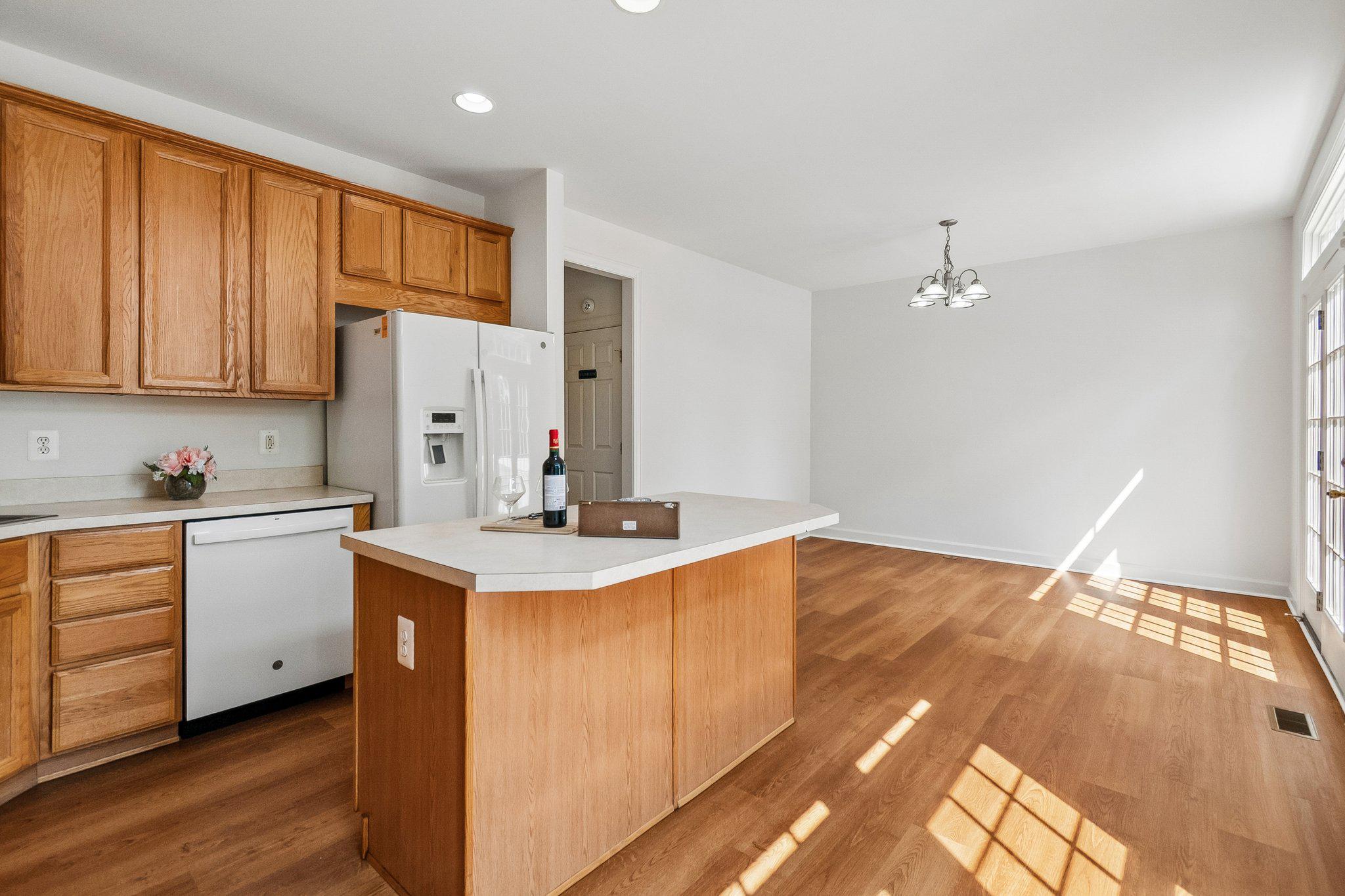 LORTON STATION SOUTH - Residential