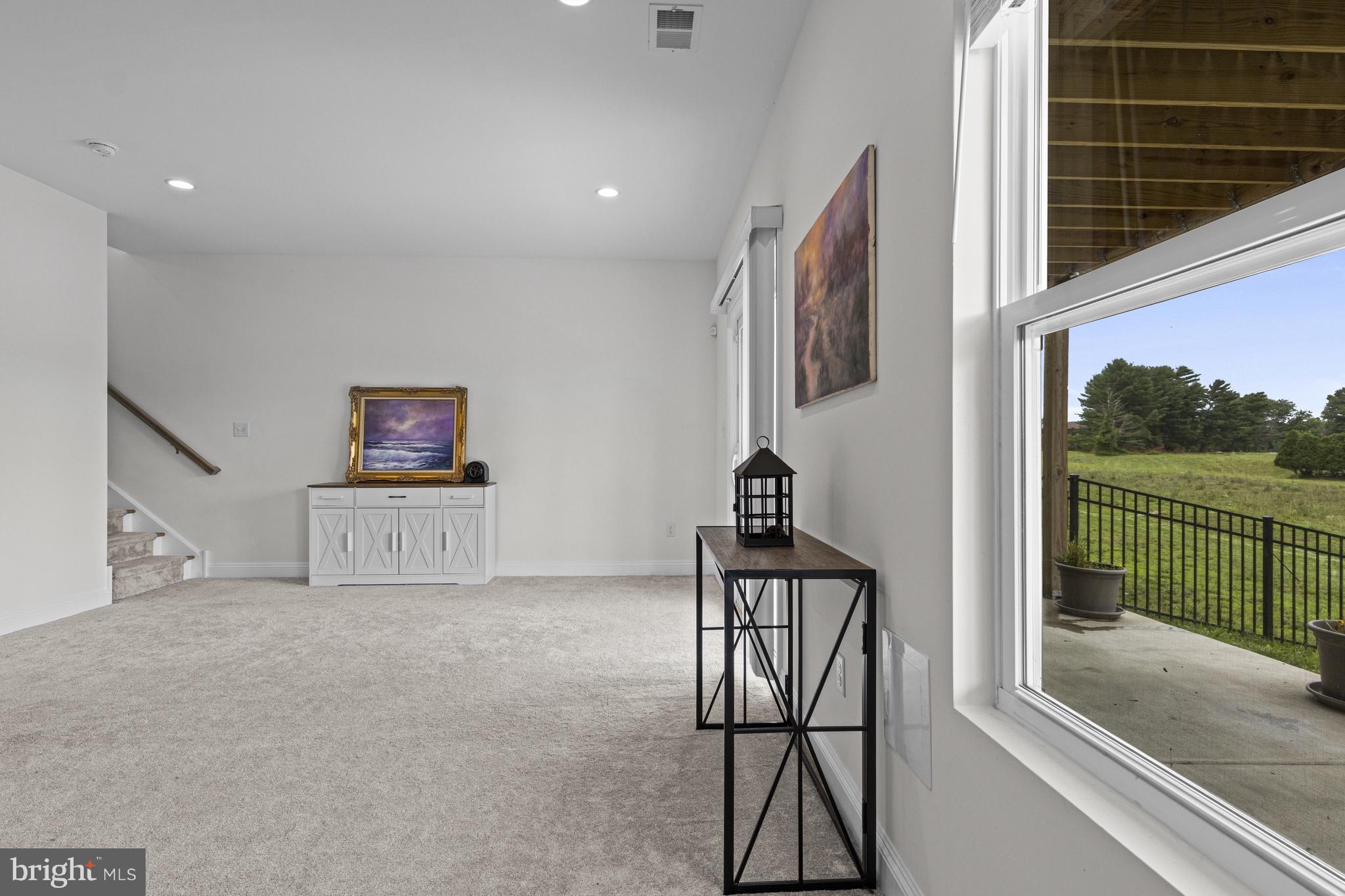 OVERLOOK AT LINDEN RUN - Residential