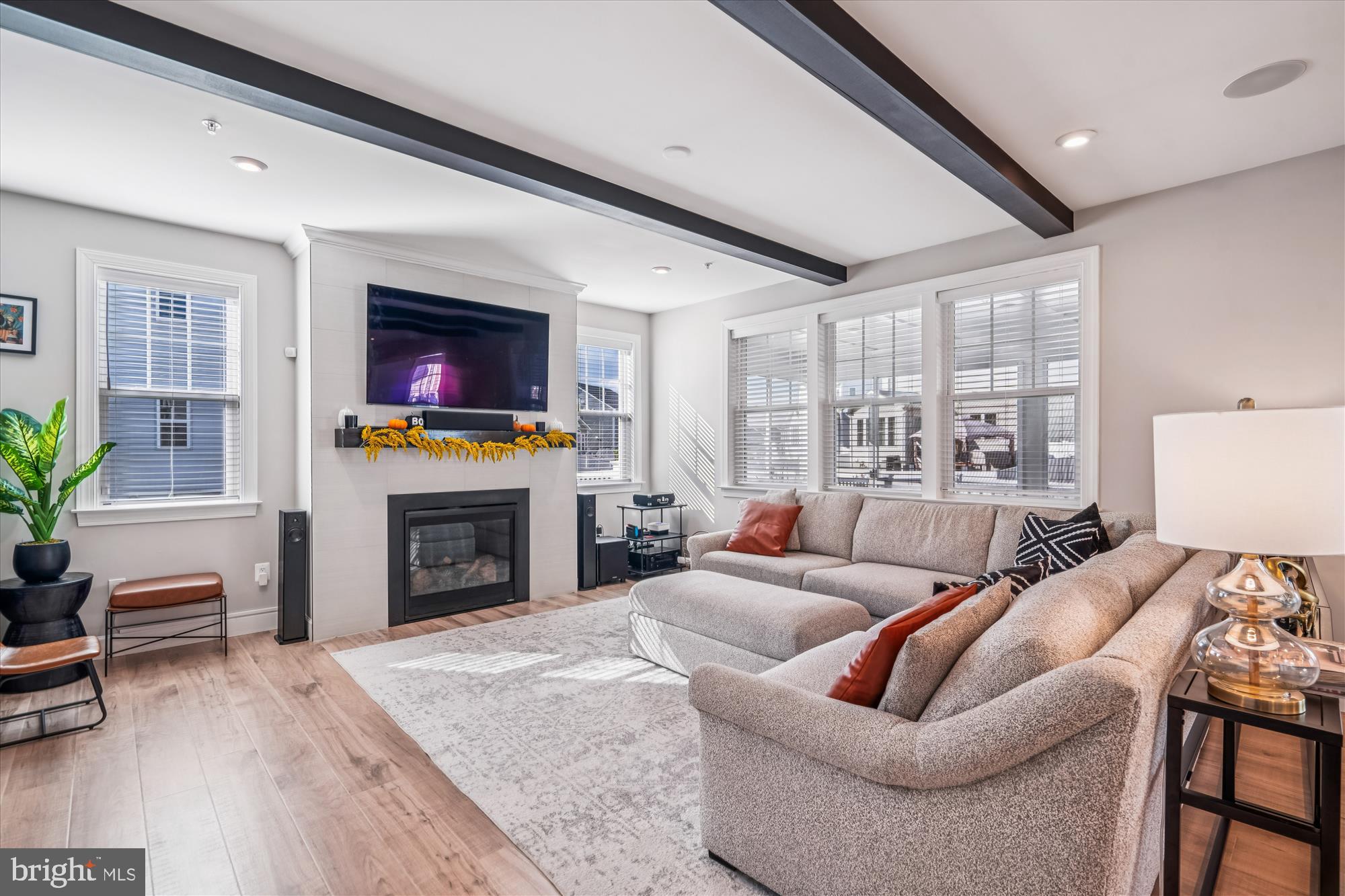 TWO RIVERS - Residential