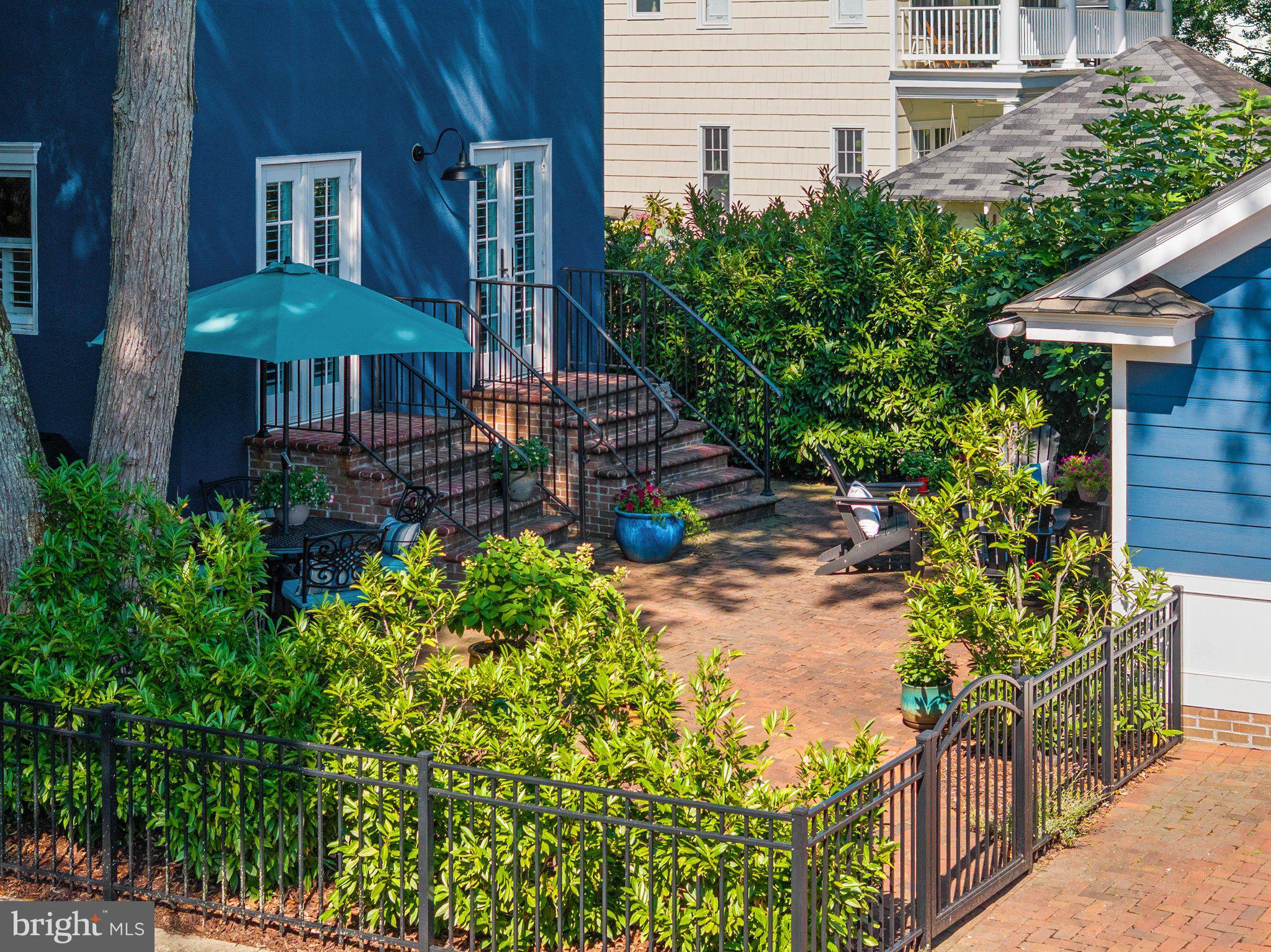 MURRAY HILL - Residential