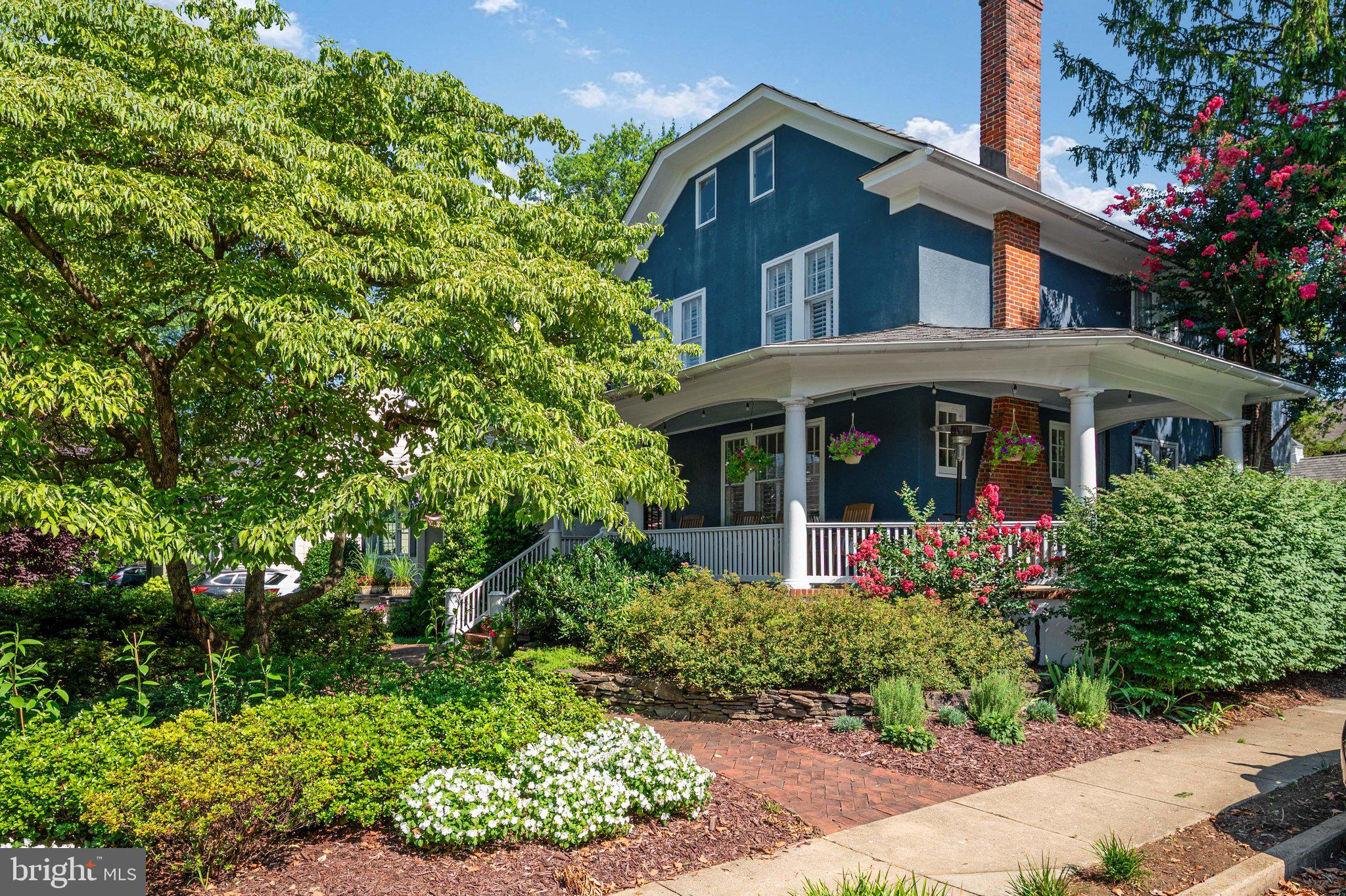 MURRAY HILL - Residential
