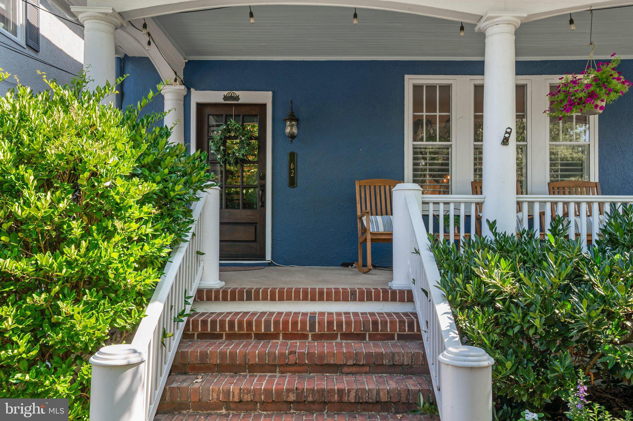 MURRAY HILL - Residential