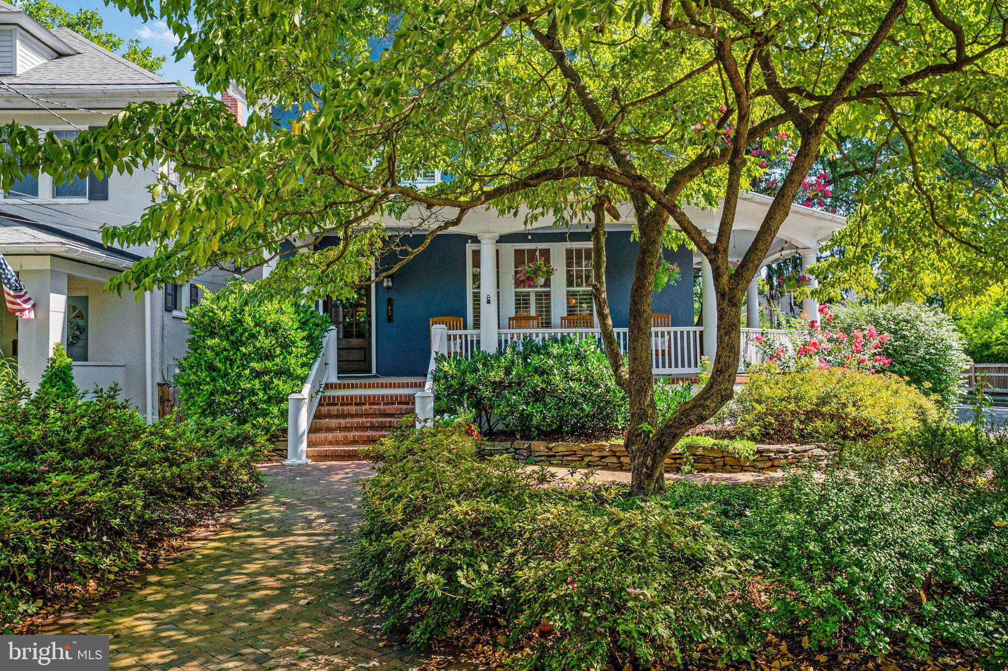 MURRAY HILL - Residential