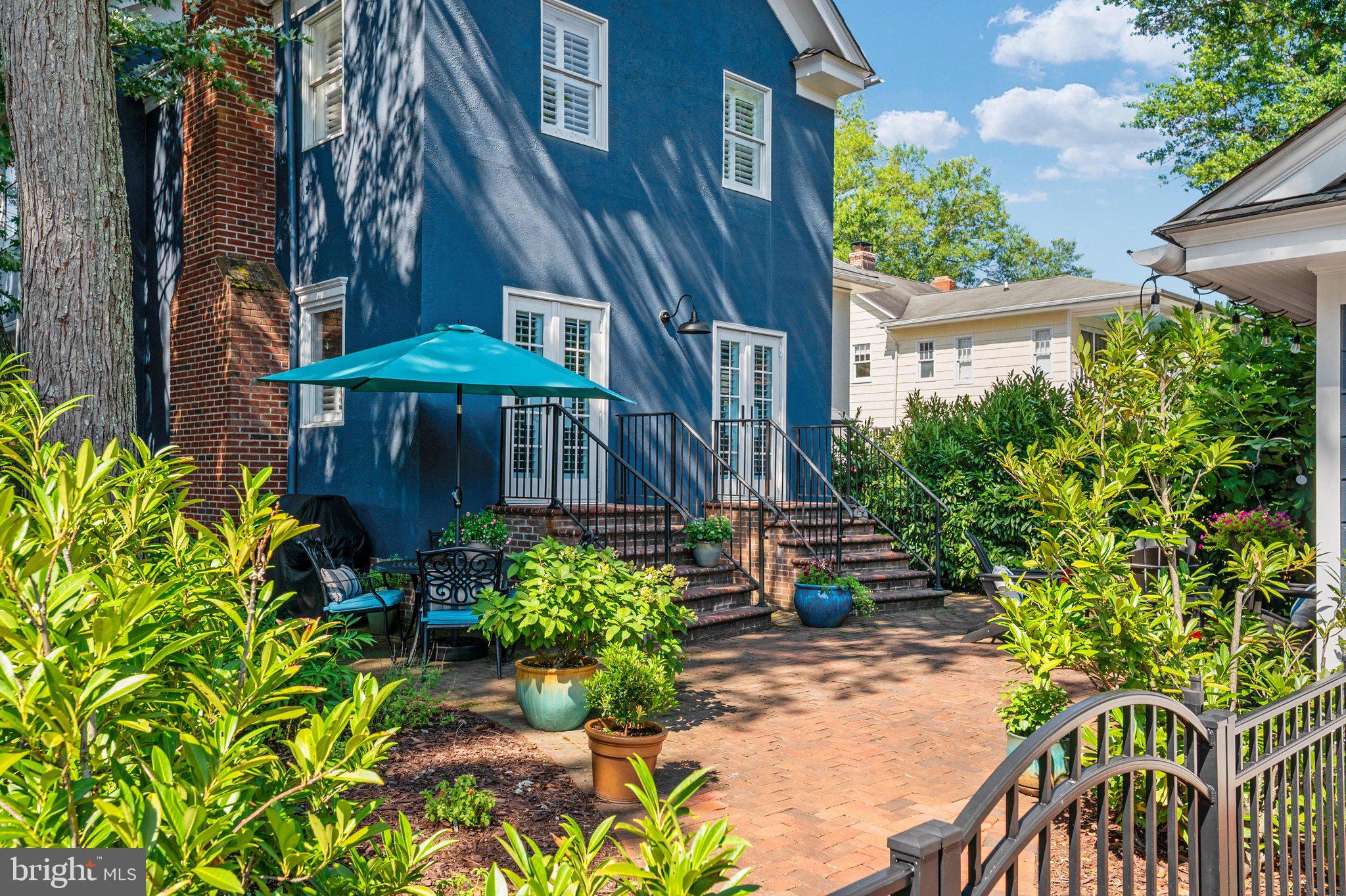 MURRAY HILL - Residential