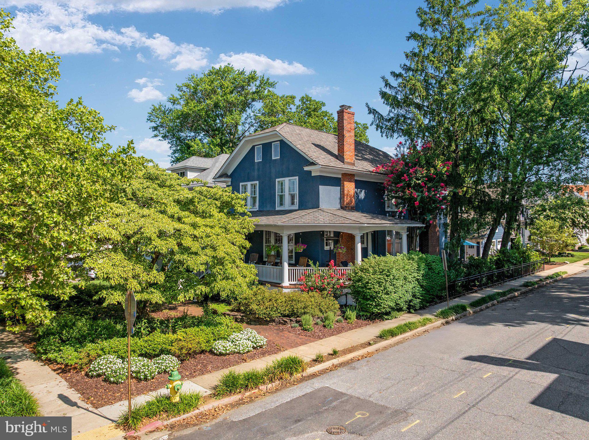 MURRAY HILL - Residential