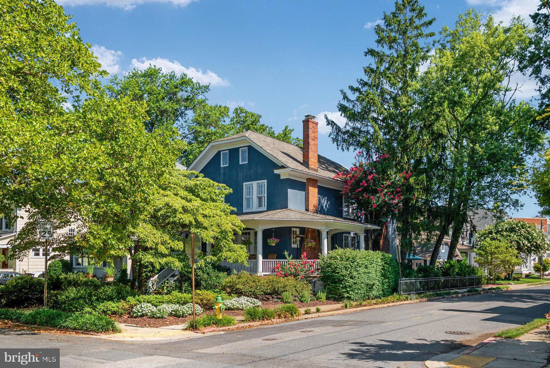 MURRAY HILL - Residential