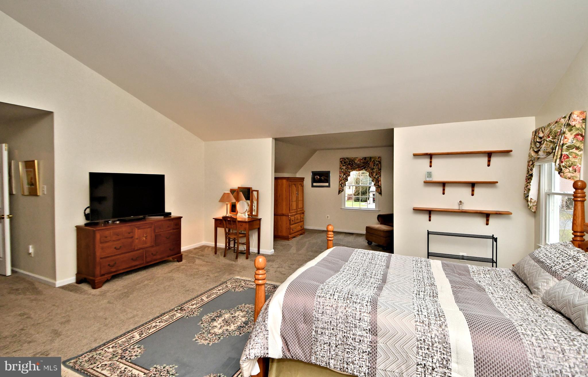 BRIDGEVIEW - Residential