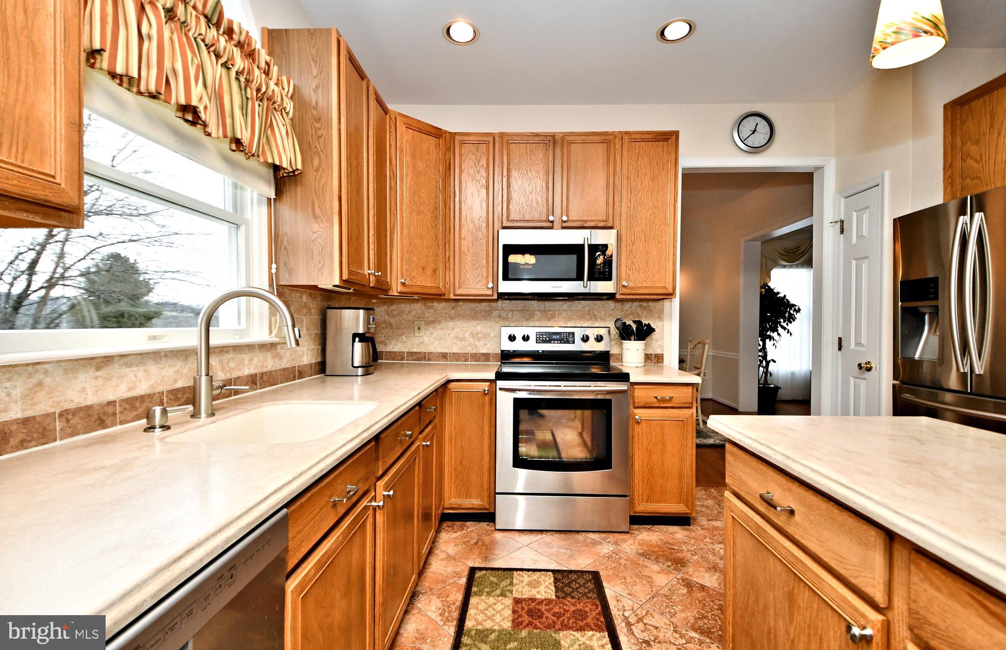 BRIDGEVIEW - Residential