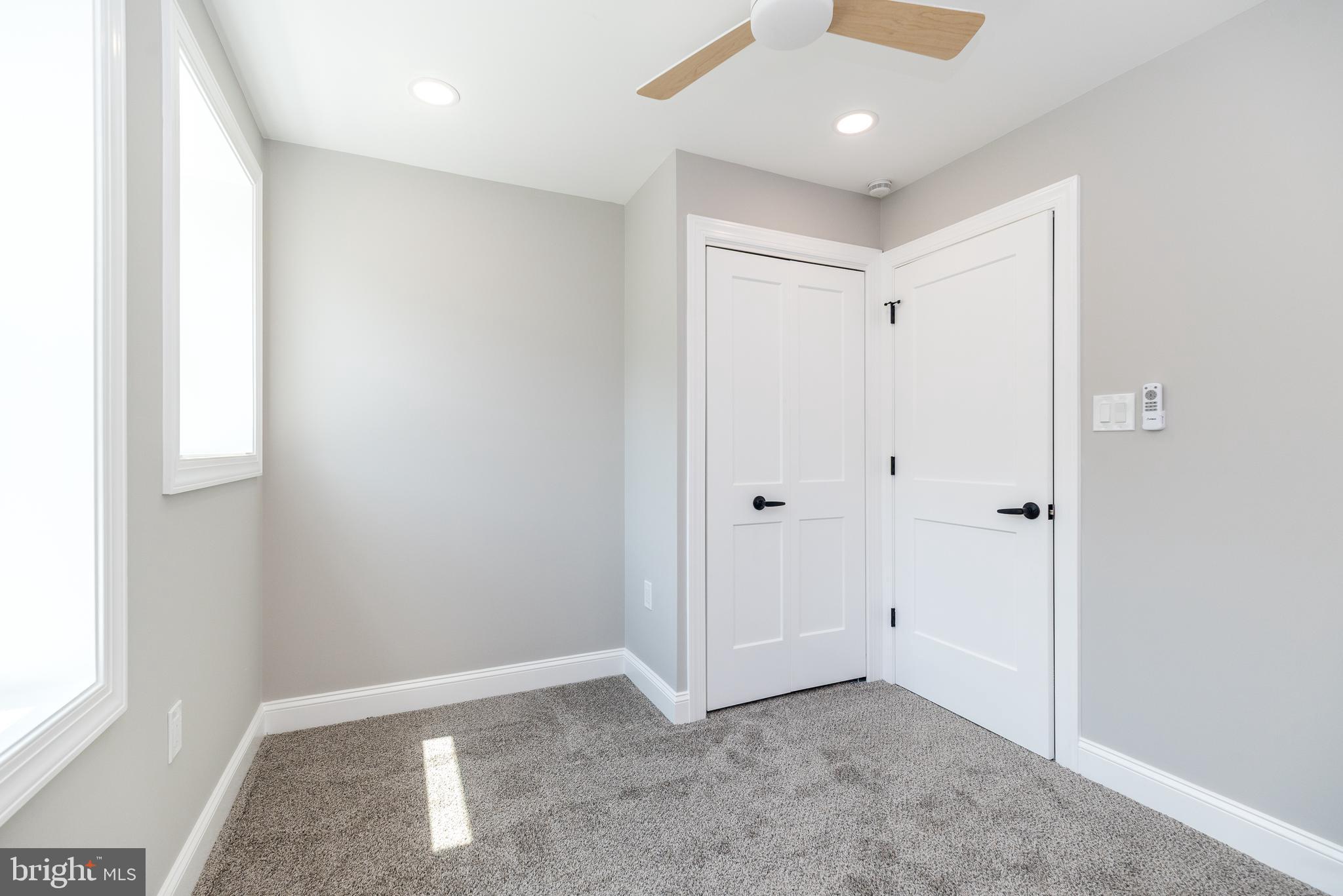 LANSDALE - Residential