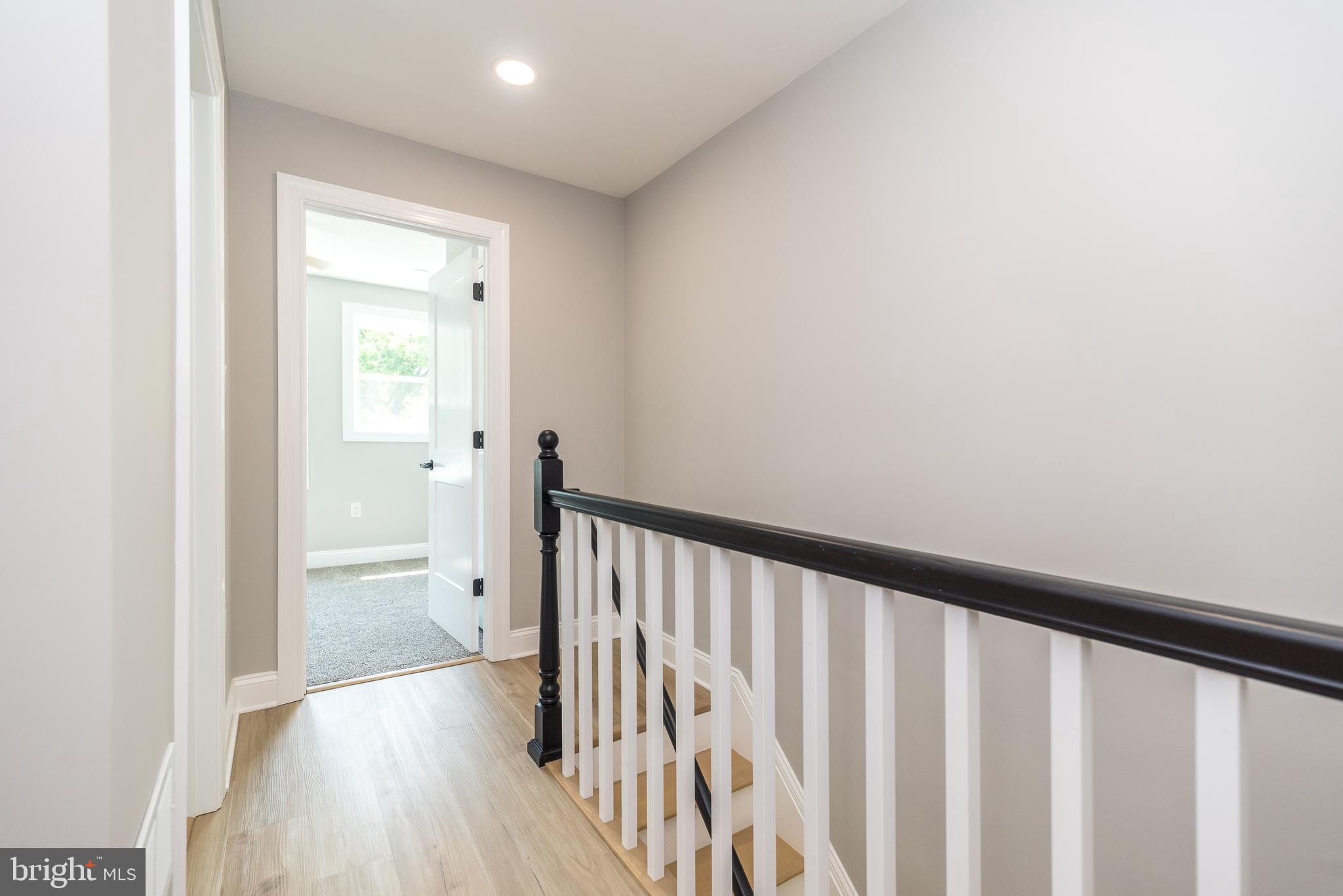 LANSDALE - Residential