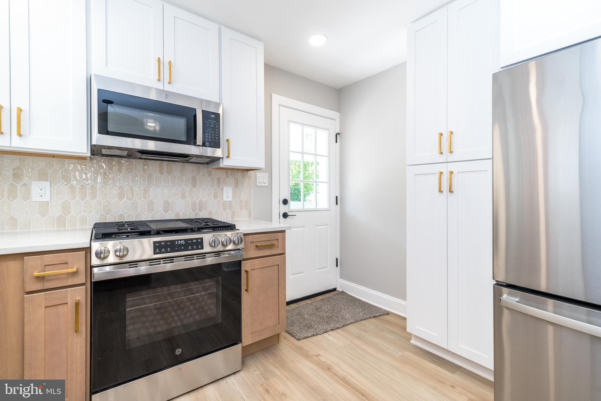 LANSDALE - Residential