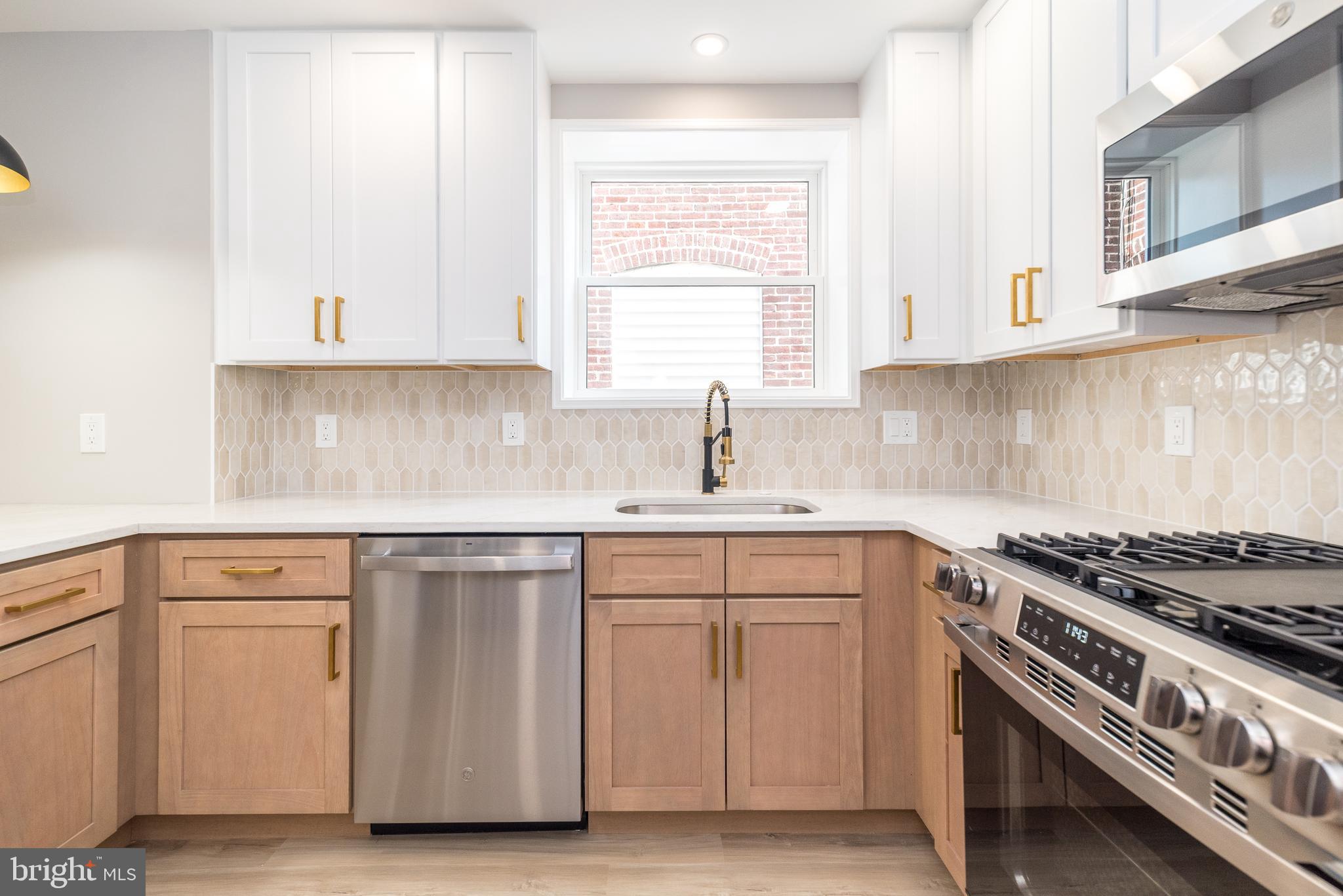 LANSDALE - Residential