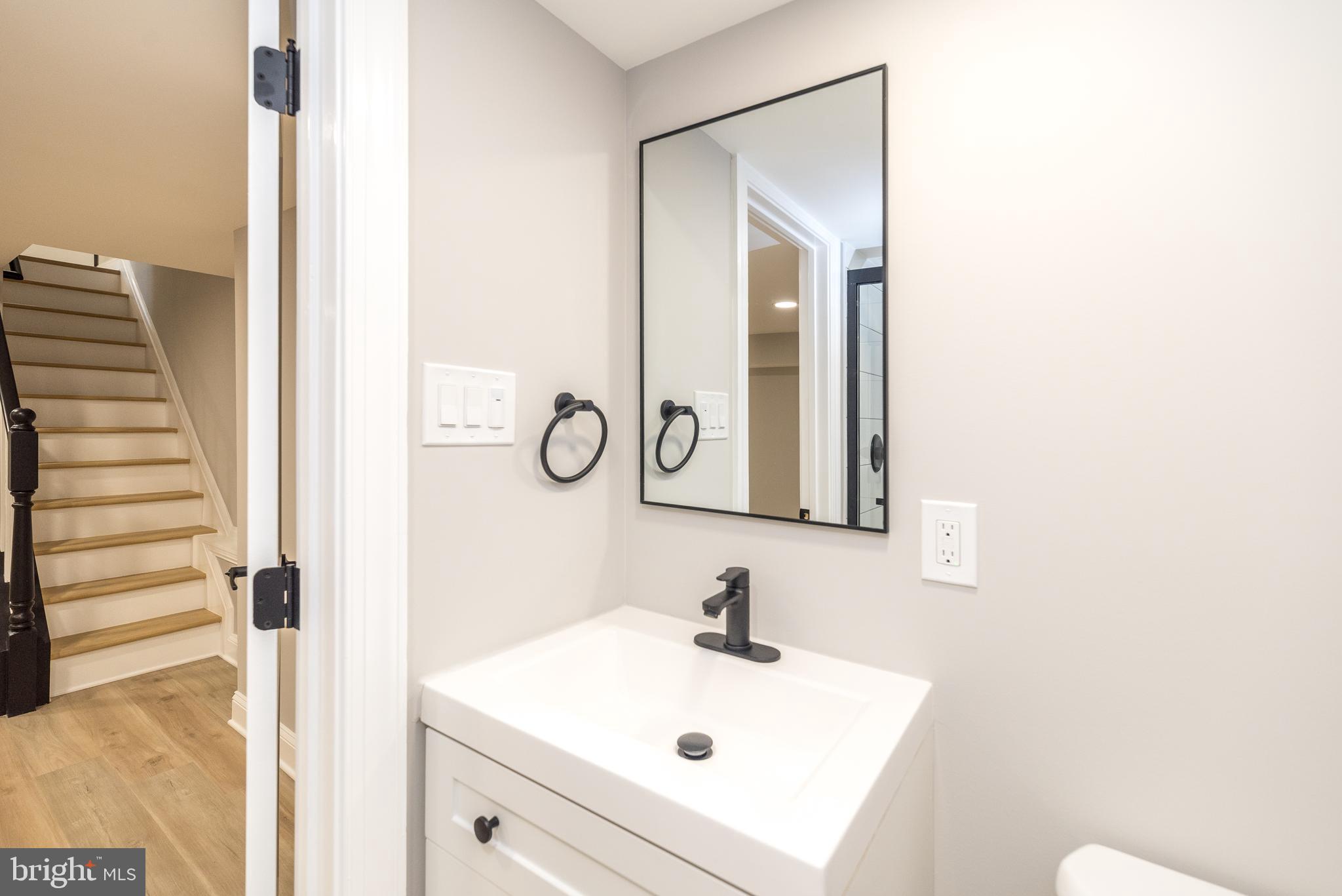 LANSDALE - Residential