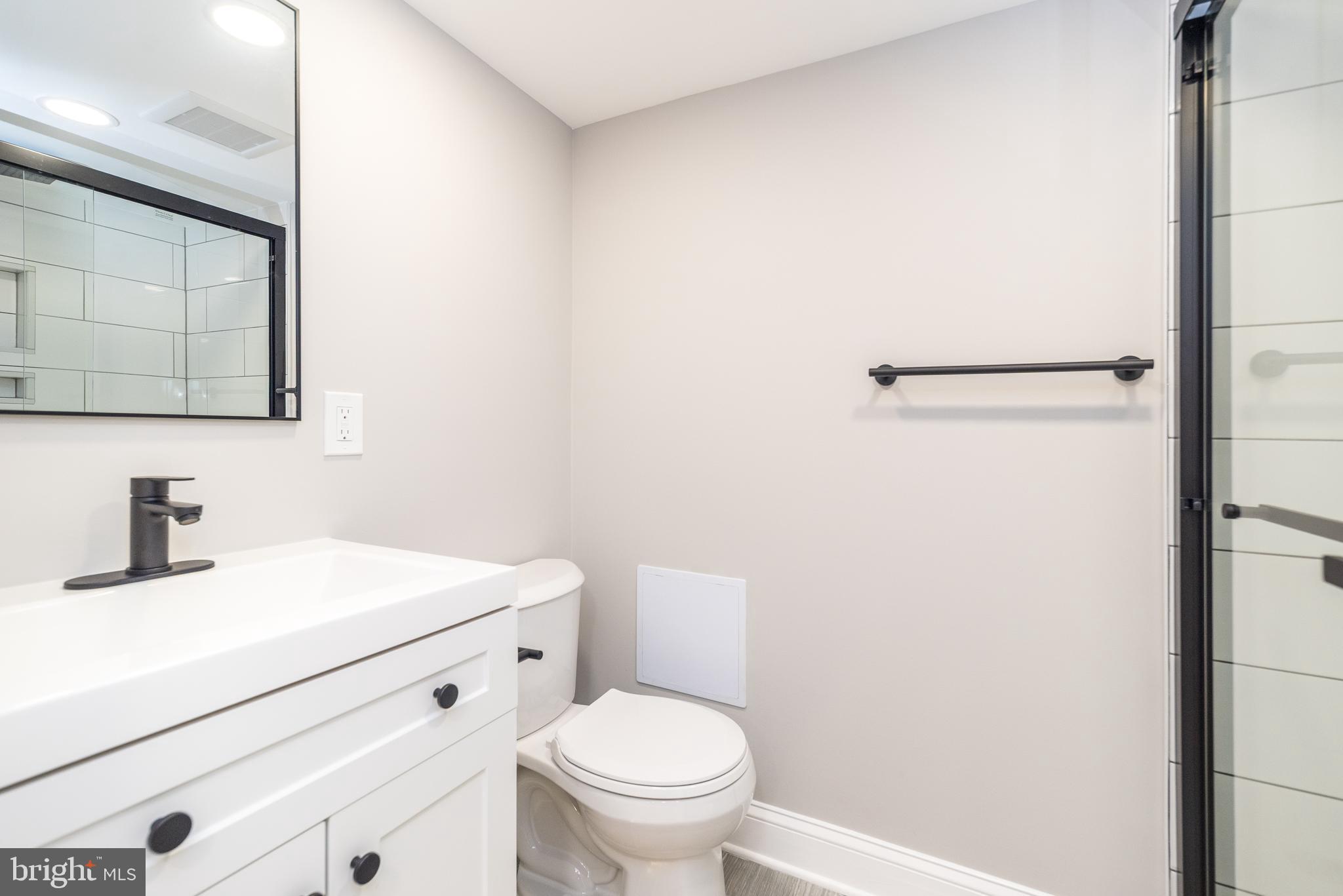 LANSDALE - Residential