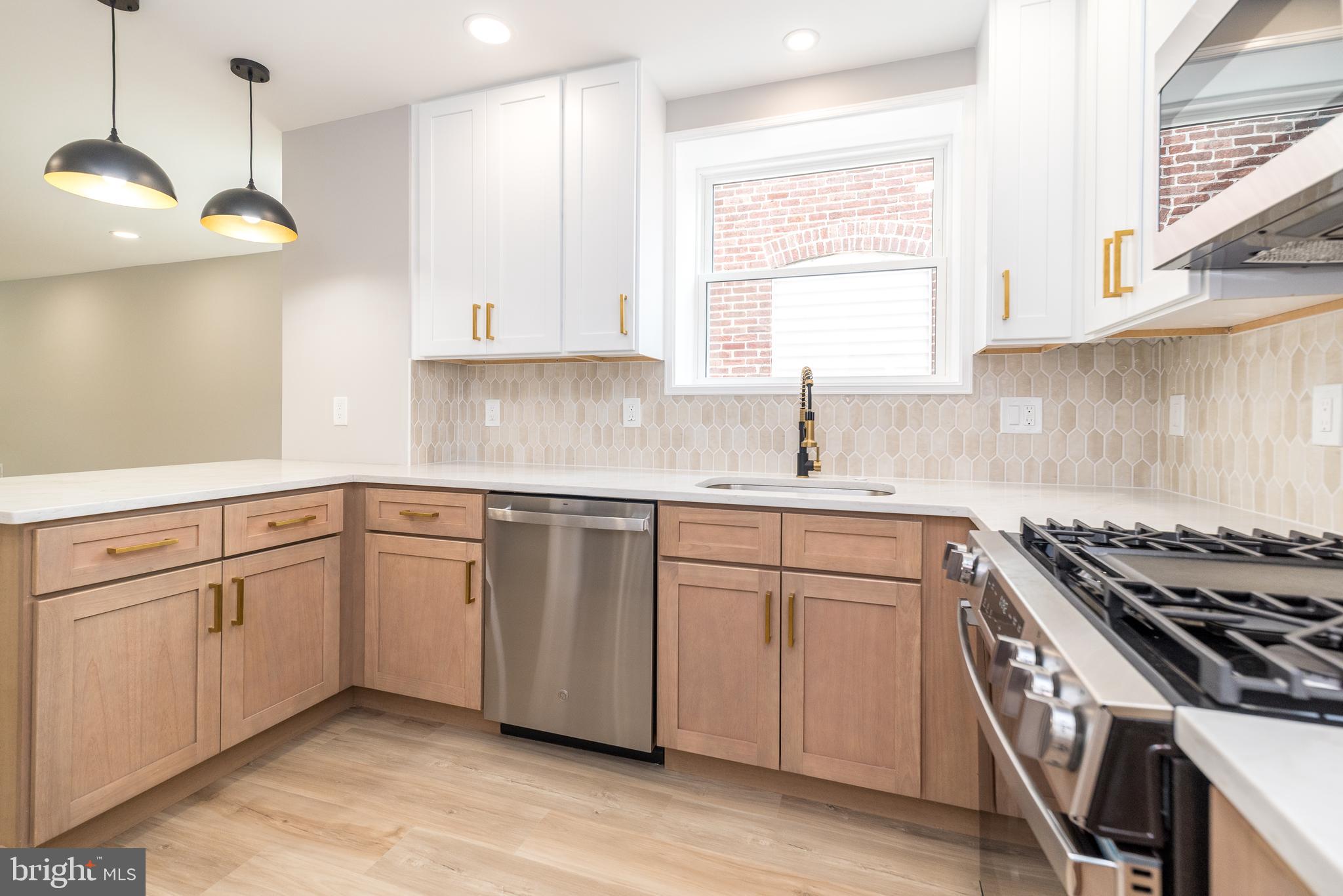 LANSDALE - Residential