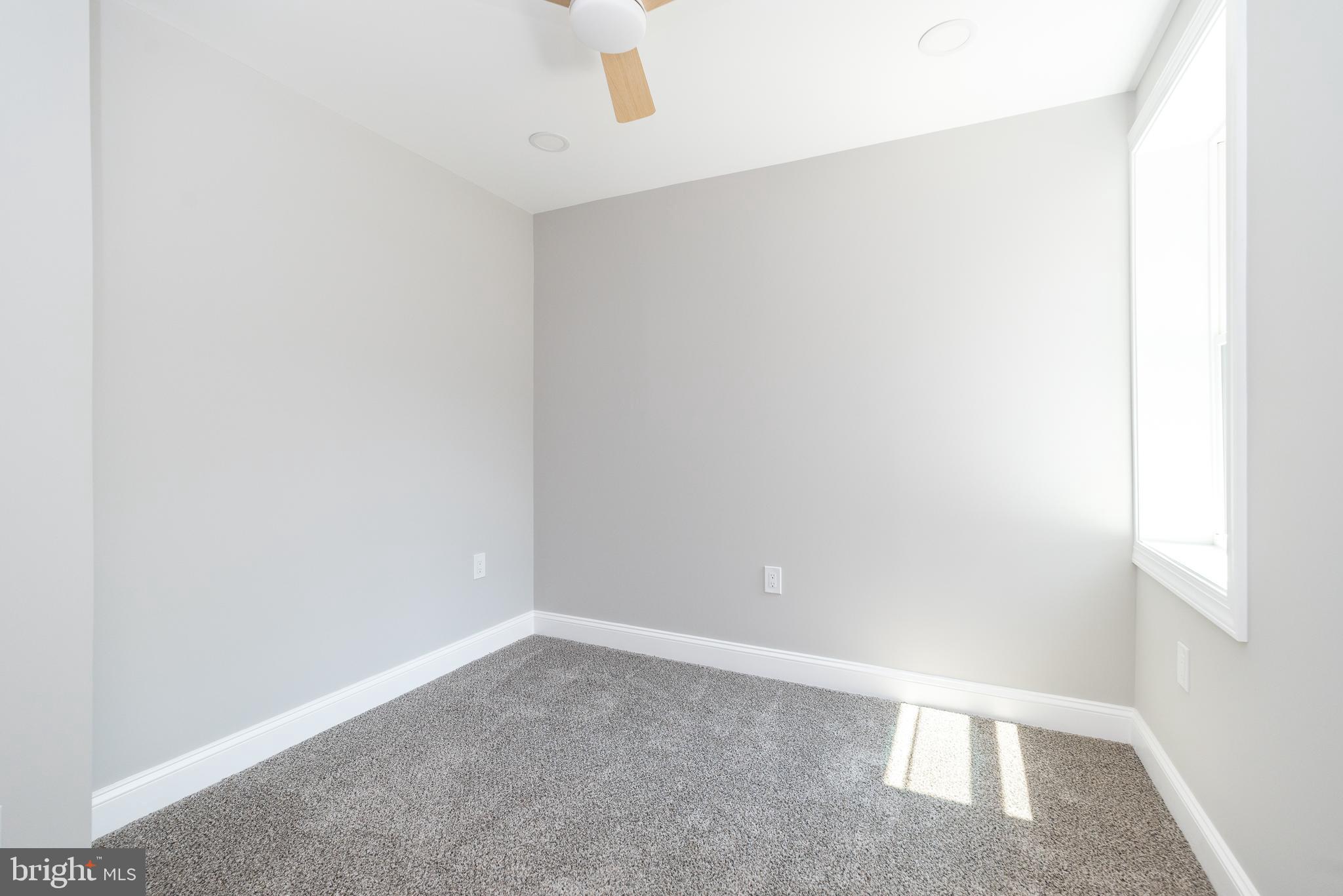 LANSDALE - Residential