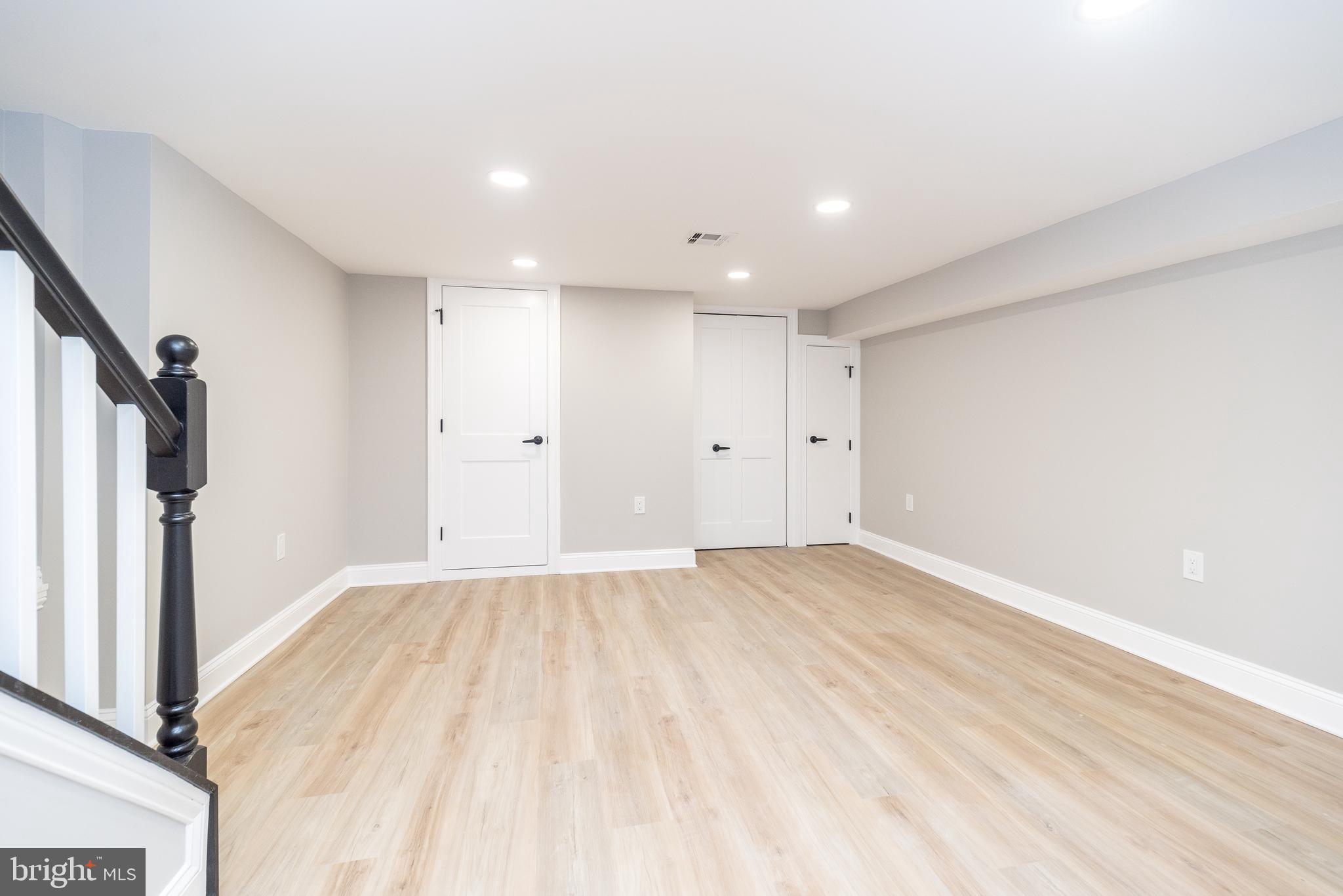 LANSDALE - Residential