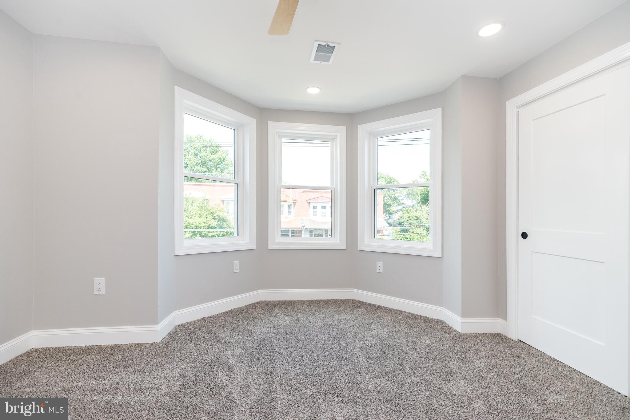 LANSDALE - Residential